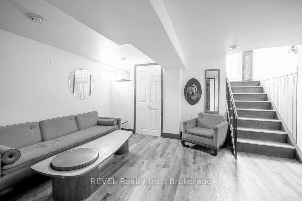 3852 Highland Drive Property Photo 20