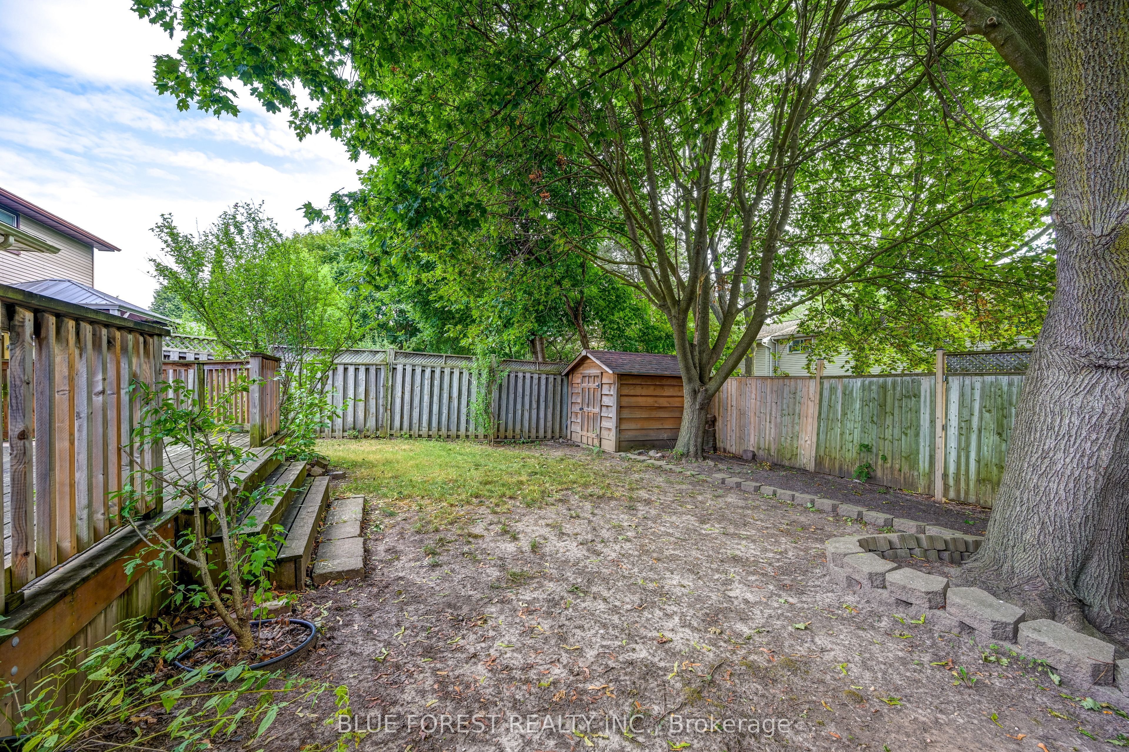 132 Ardsley Crescent Property Photo 28