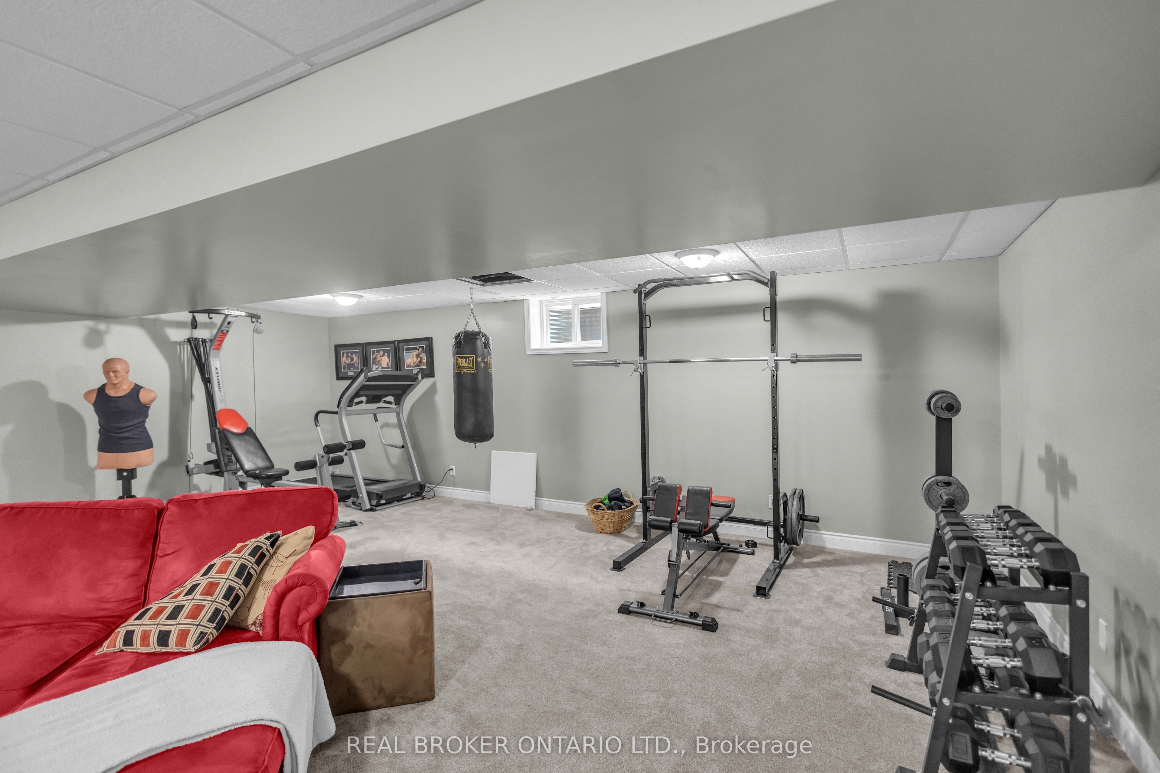 41 Harmer Crescent Property Photo 28