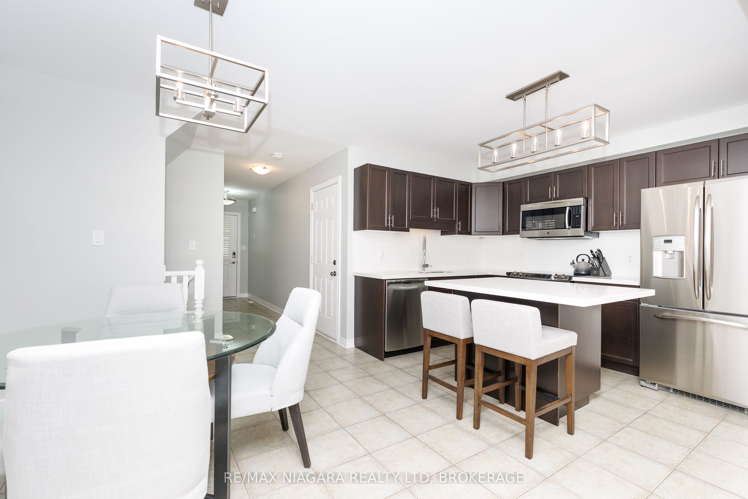 6610 Mary Drive Property Photo 11