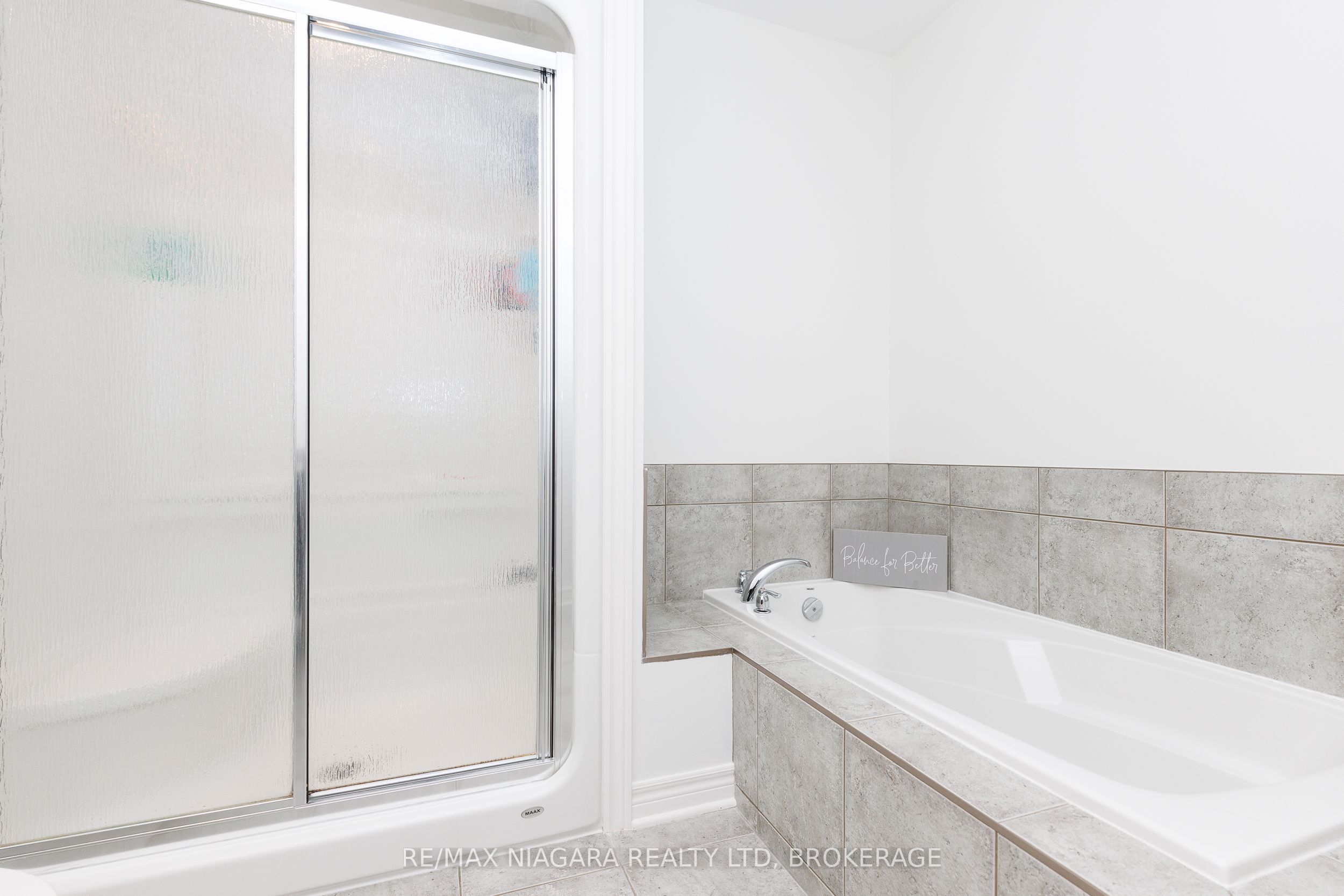 6610 Mary Drive Property Photo 15