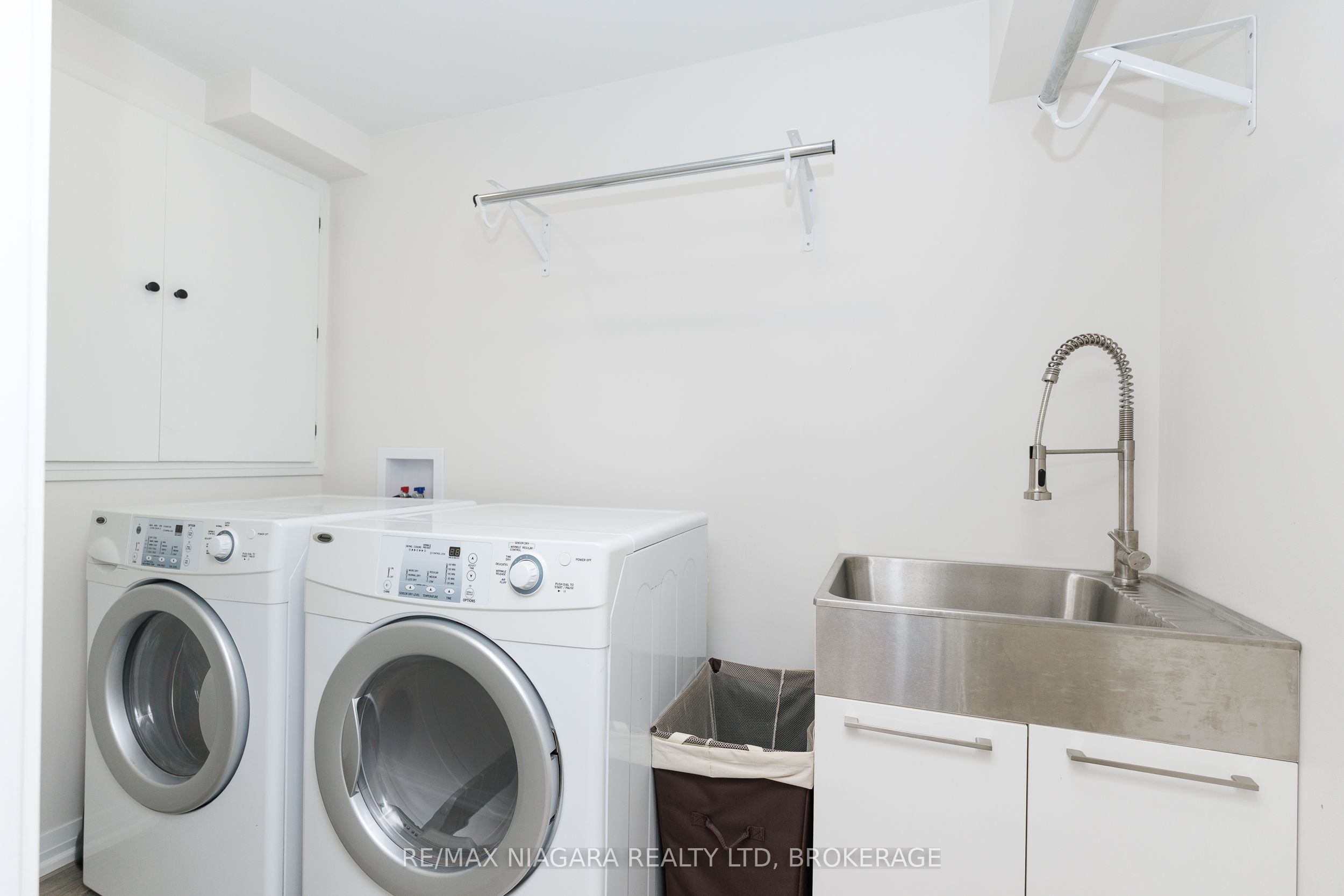 6610 Mary Drive Property Photo 27