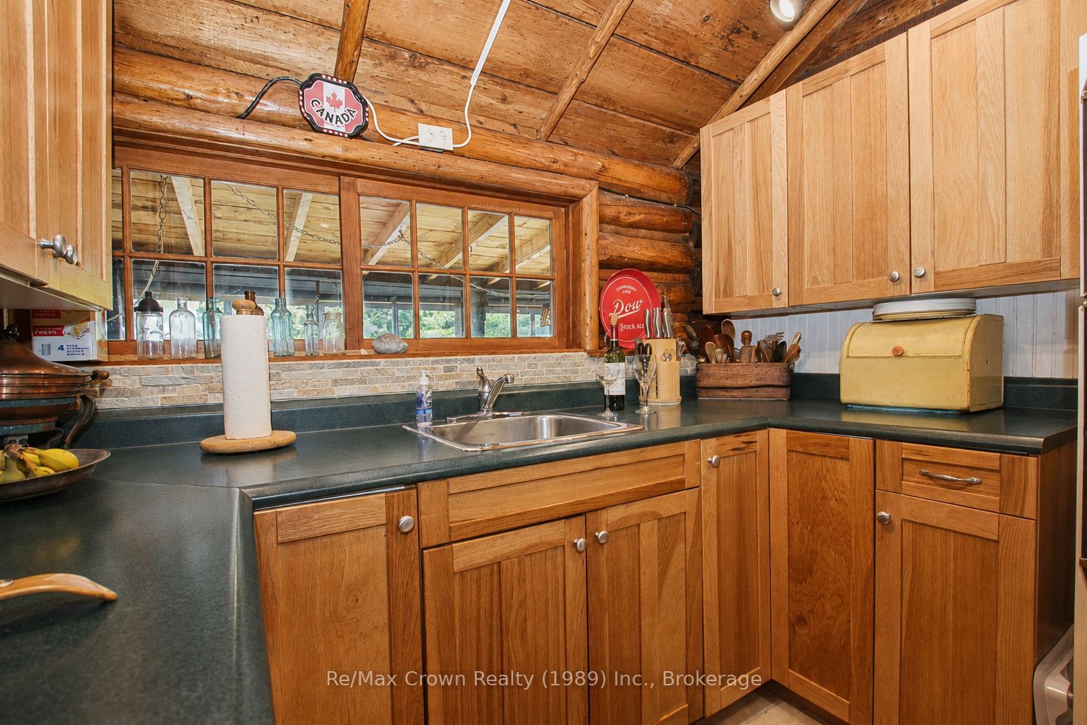 32 Arnold Drive Property Photo 15