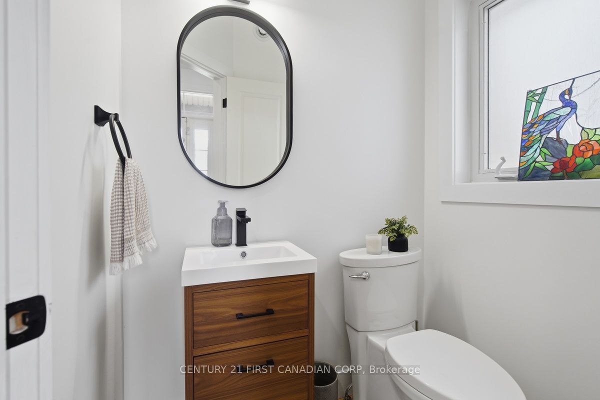 1485 Riverbend Road Property Photo 6