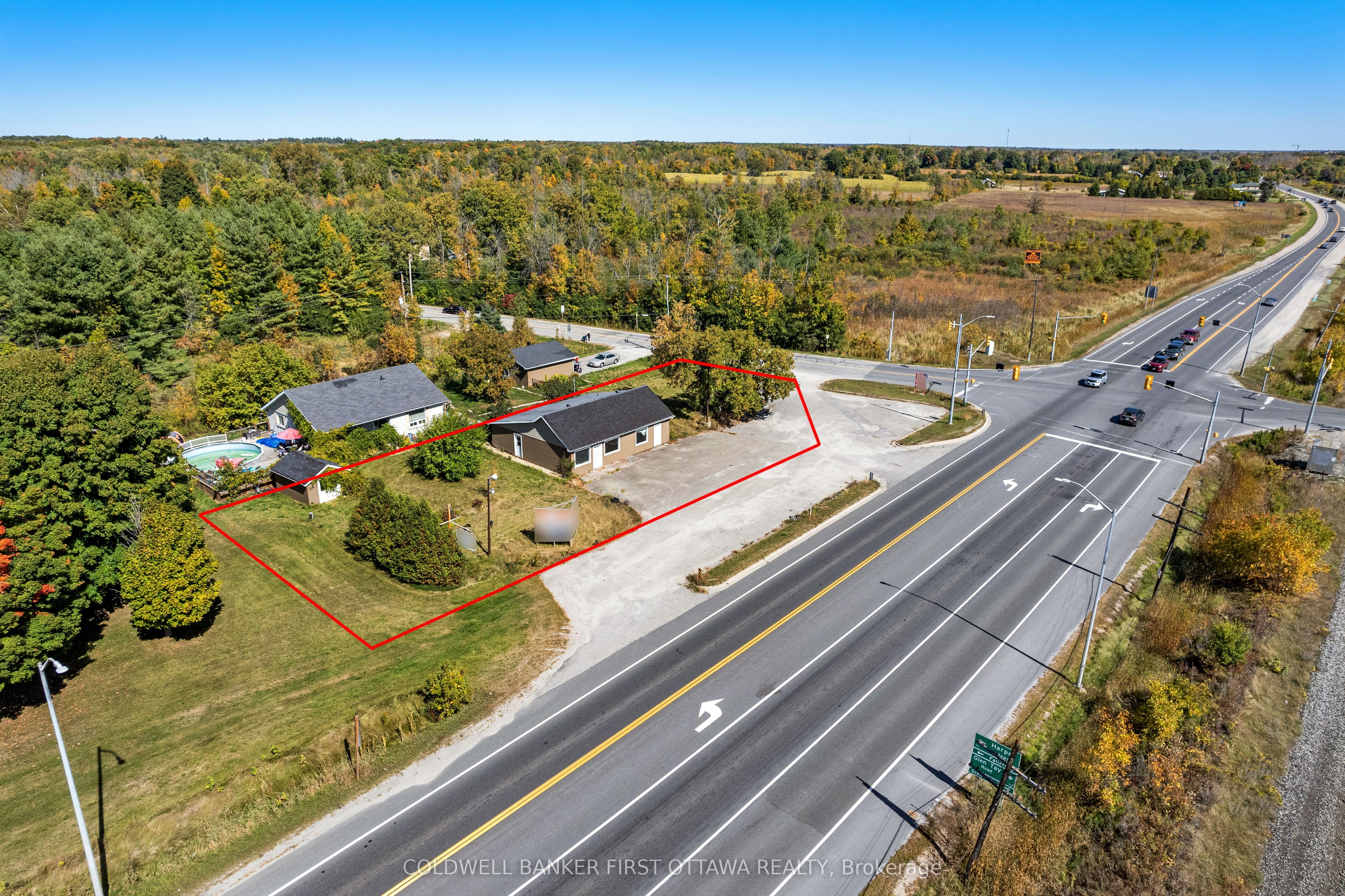 18318 Hwy 7 Highway Property Photo 1
