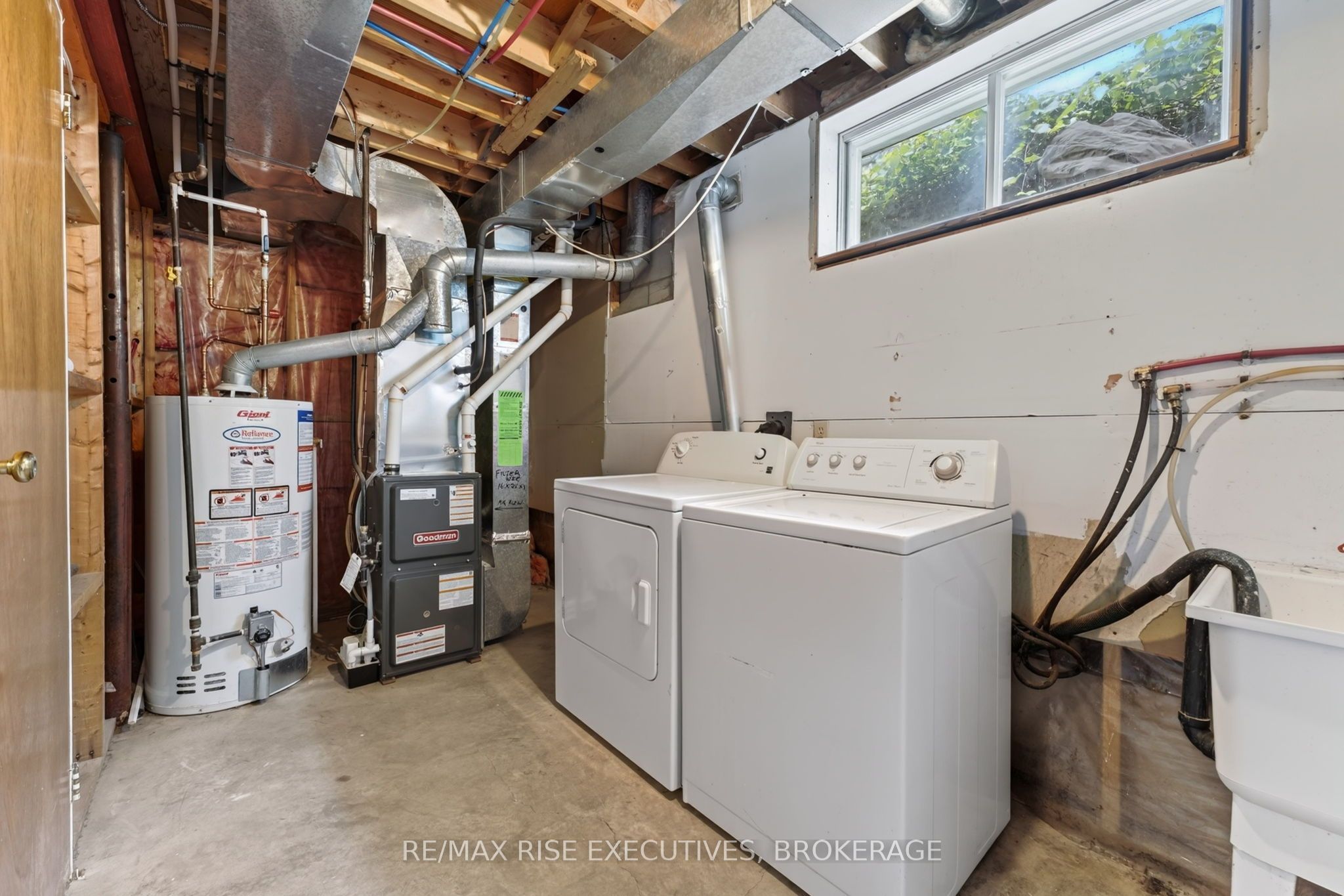 385 Melanie Avenue Property Photo 27