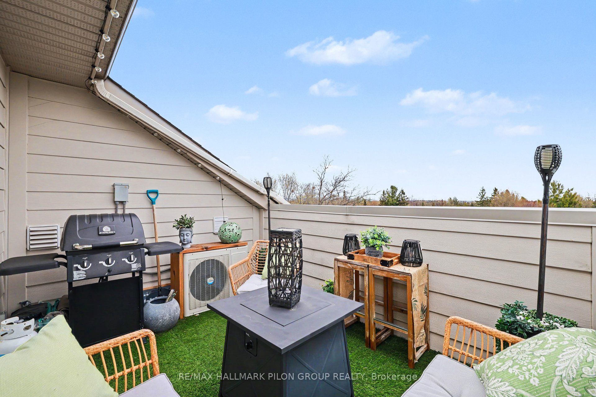 44 Meach Private Property Photo 20