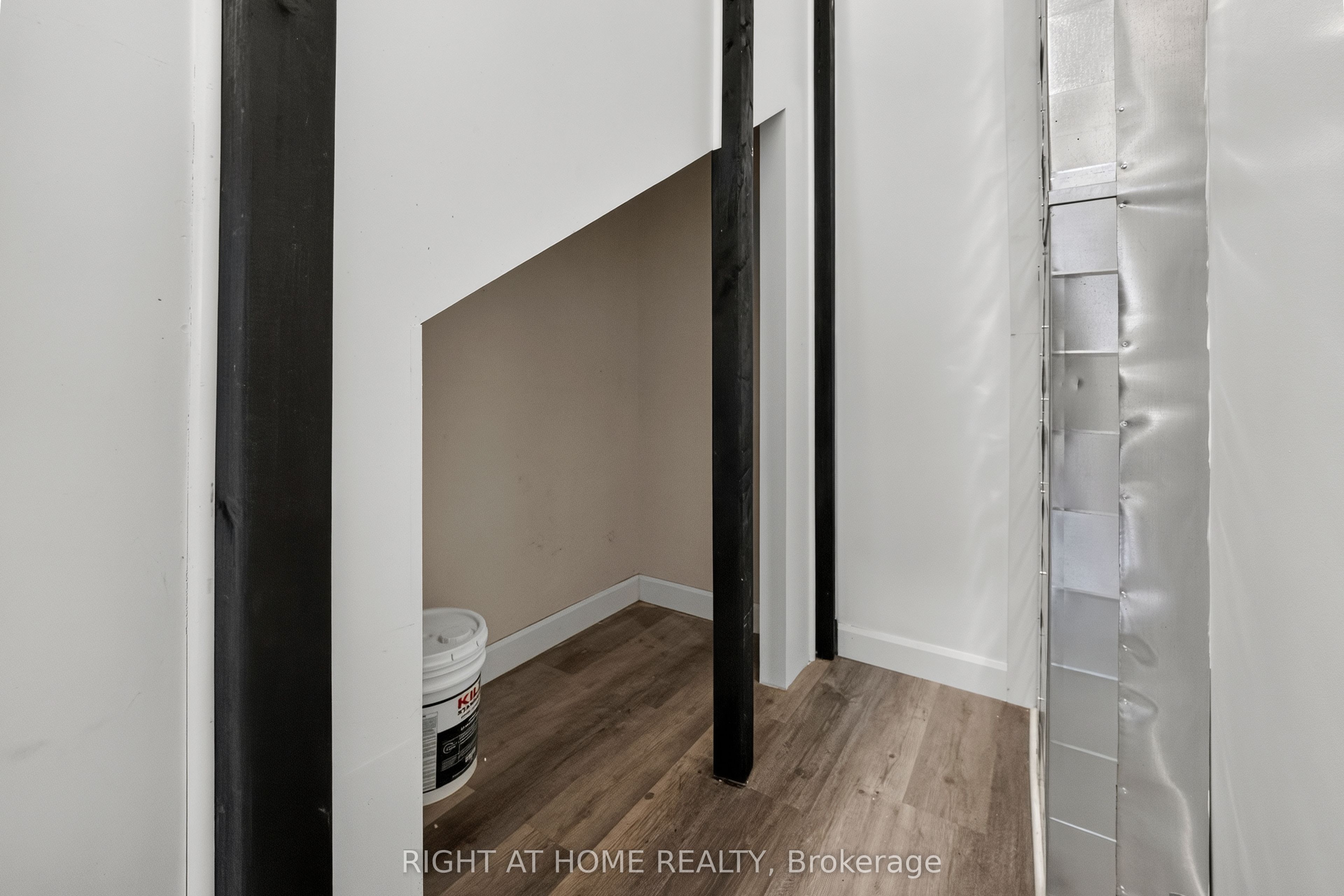 279 Darling Street 2 Property Photo 6