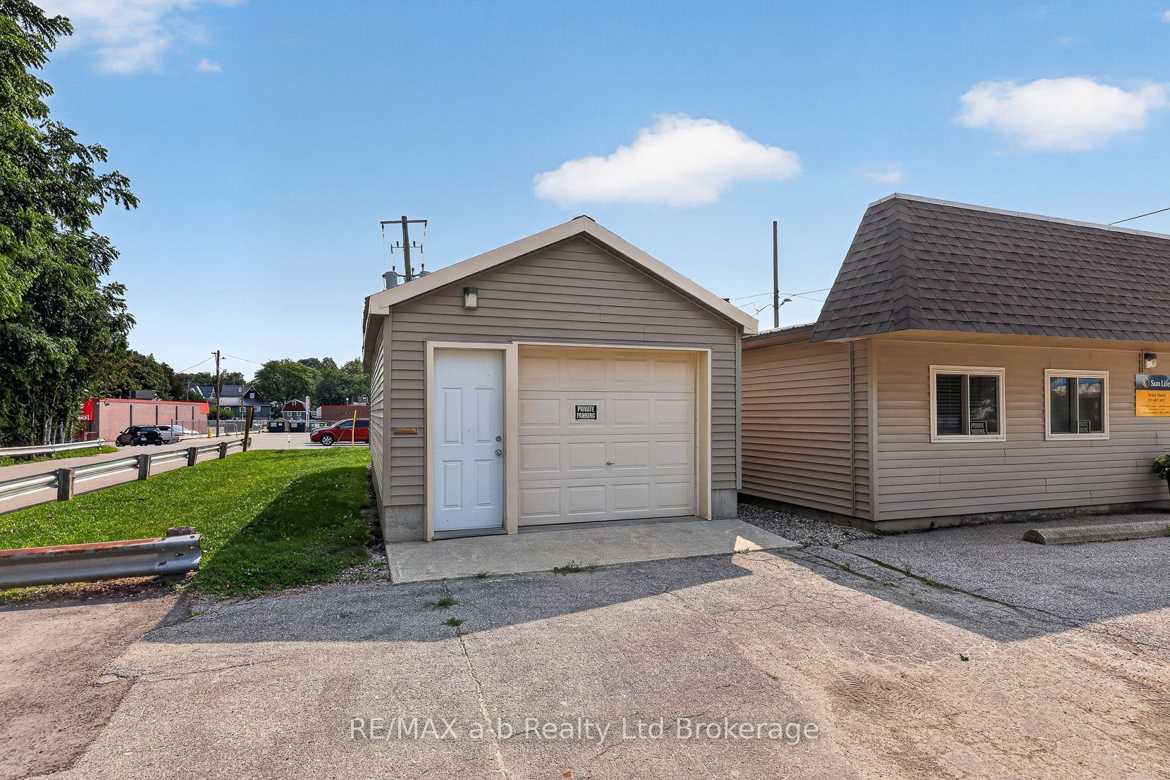 4 Washington Street Property Photo 9