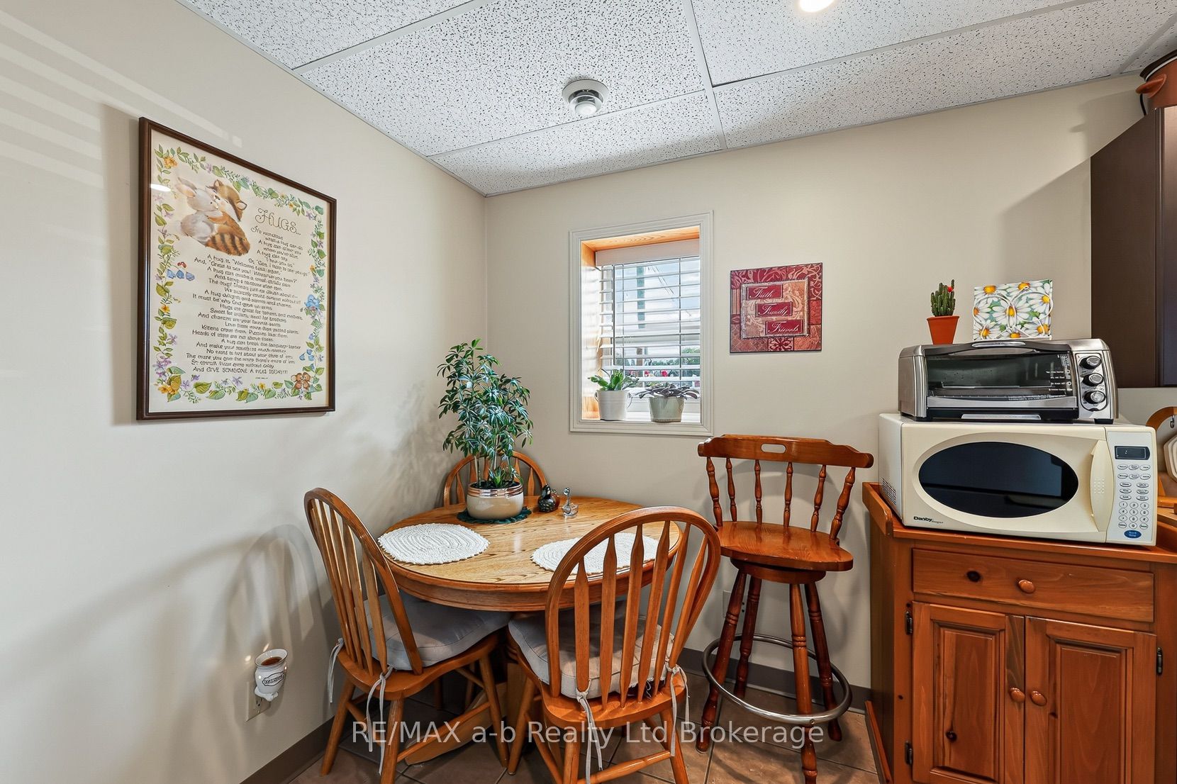 4 Washington Street Property Photo 20