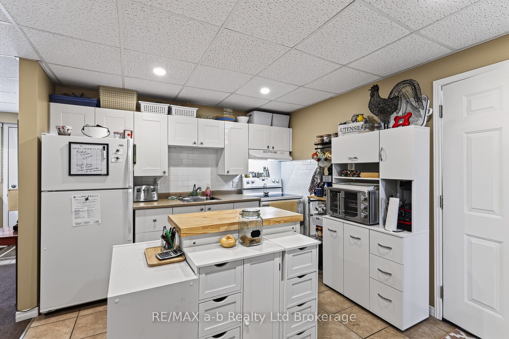 4 Washington Street Property Photo 34