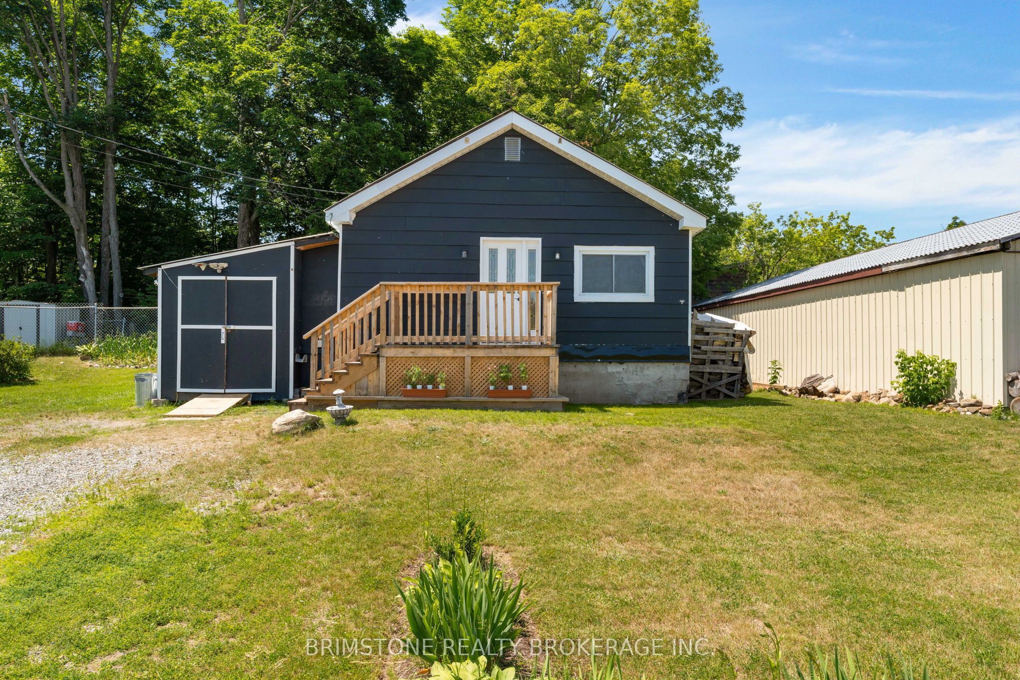 329 High Street Property Photo 5