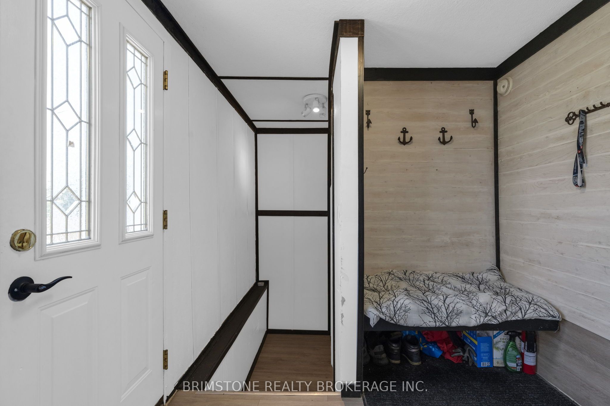 329 High Street Property Photo 8