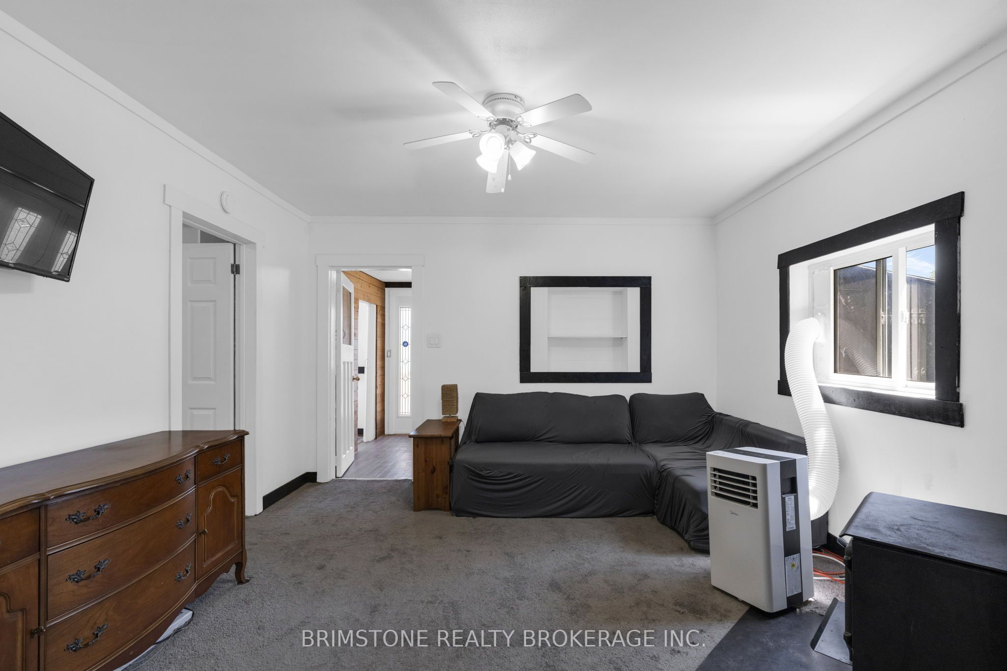 329 High Street Property Photo 11