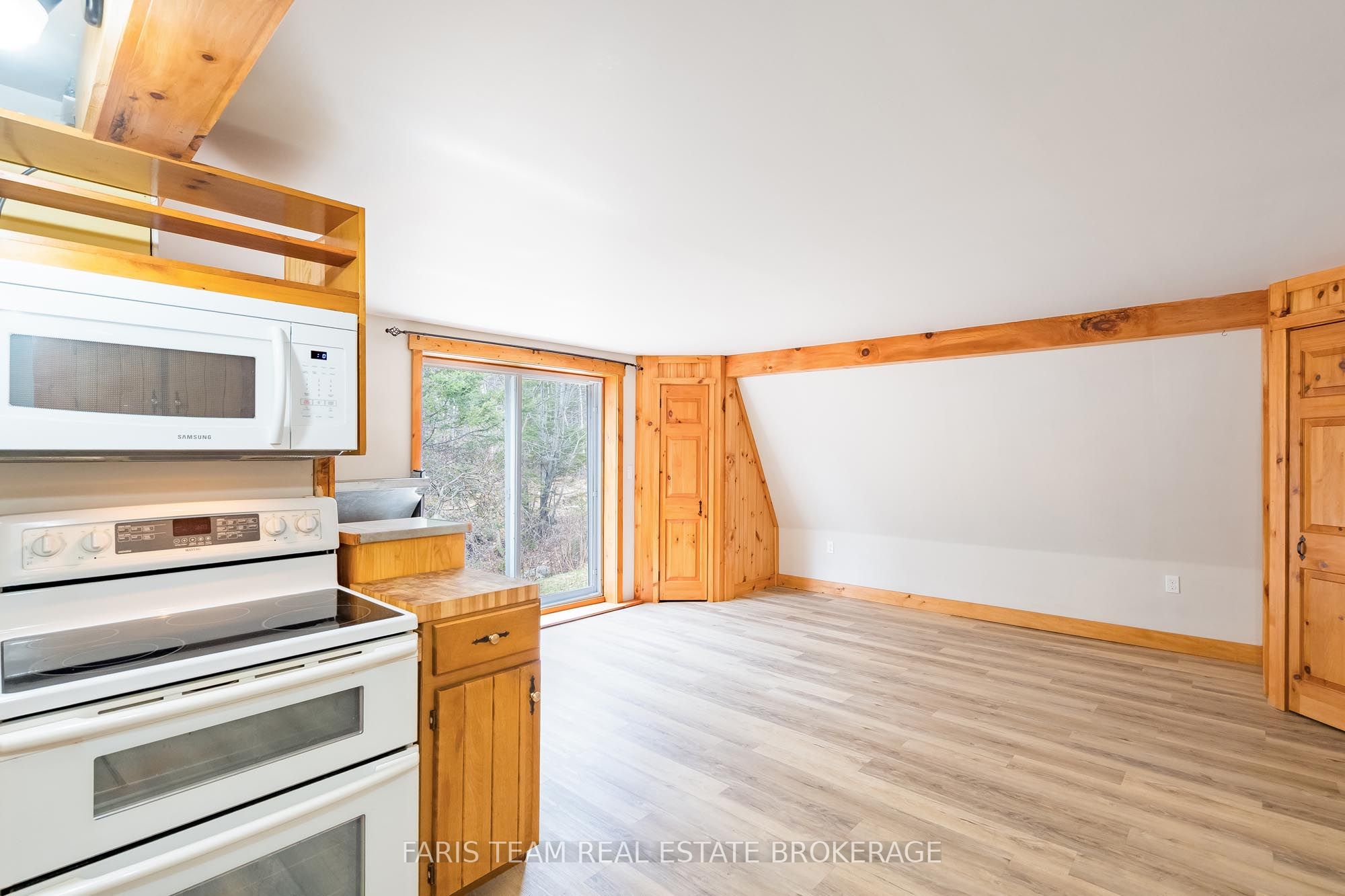 376 Riding Ranch Road Property Photo 9