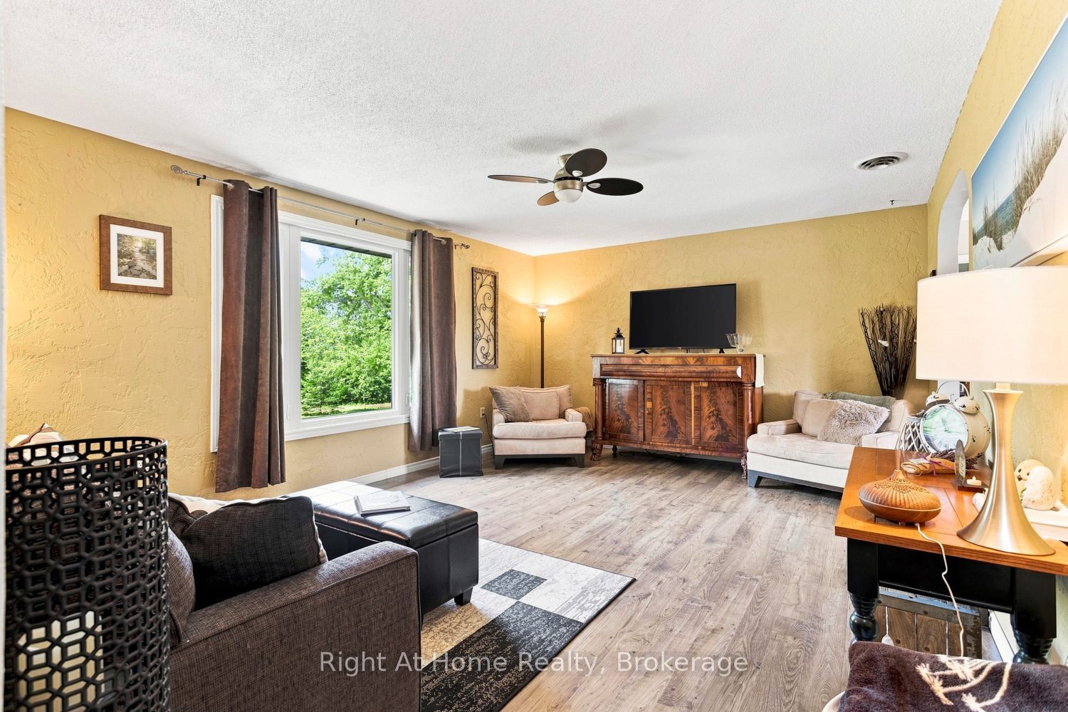34 Birch Point Road Property Photo 13