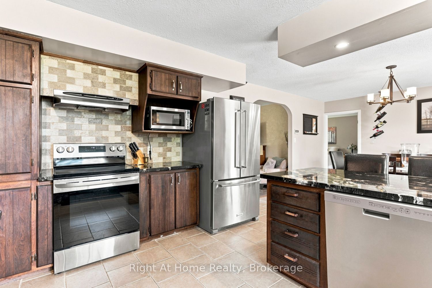 34 Birch Point Road Property Photo 18