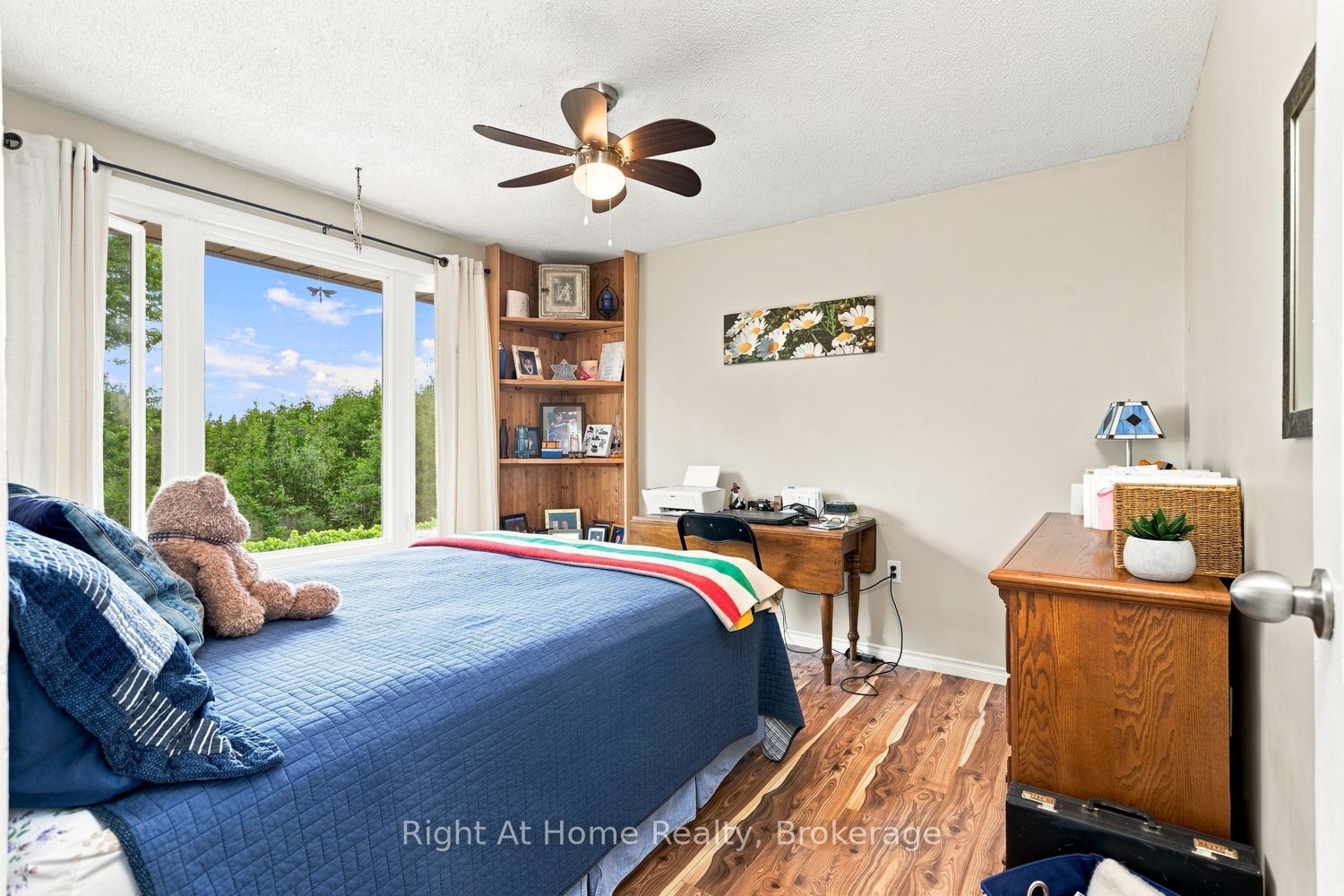 34 Birch Point Road Property Photo 29