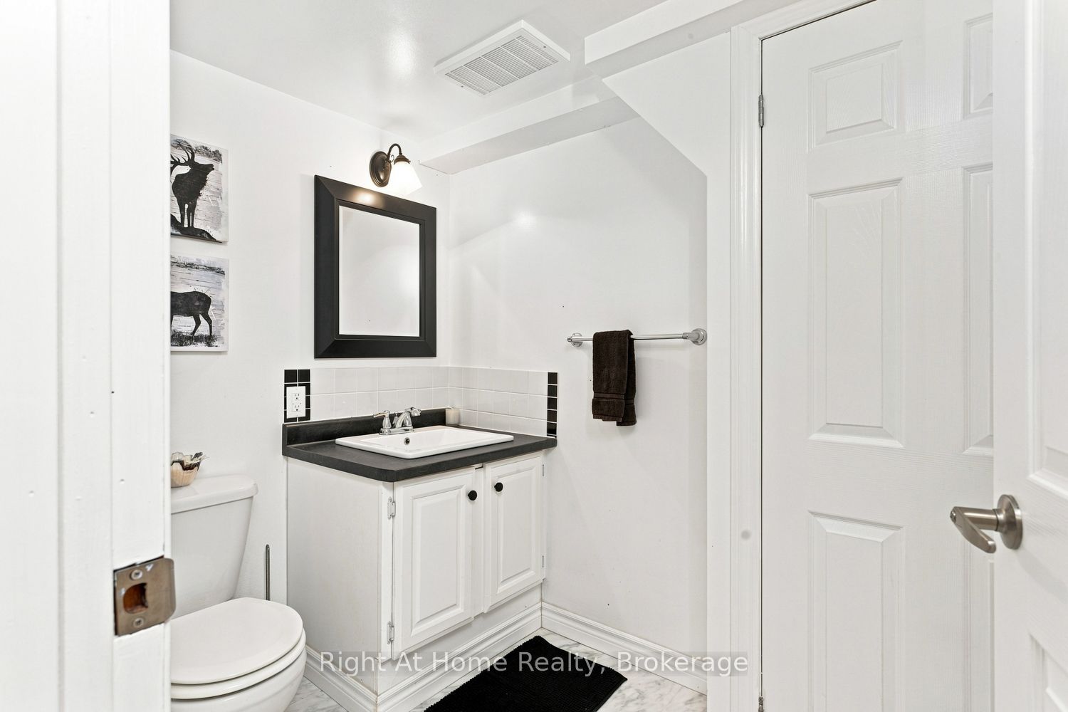 34 Birch Point Road Property Photo 38