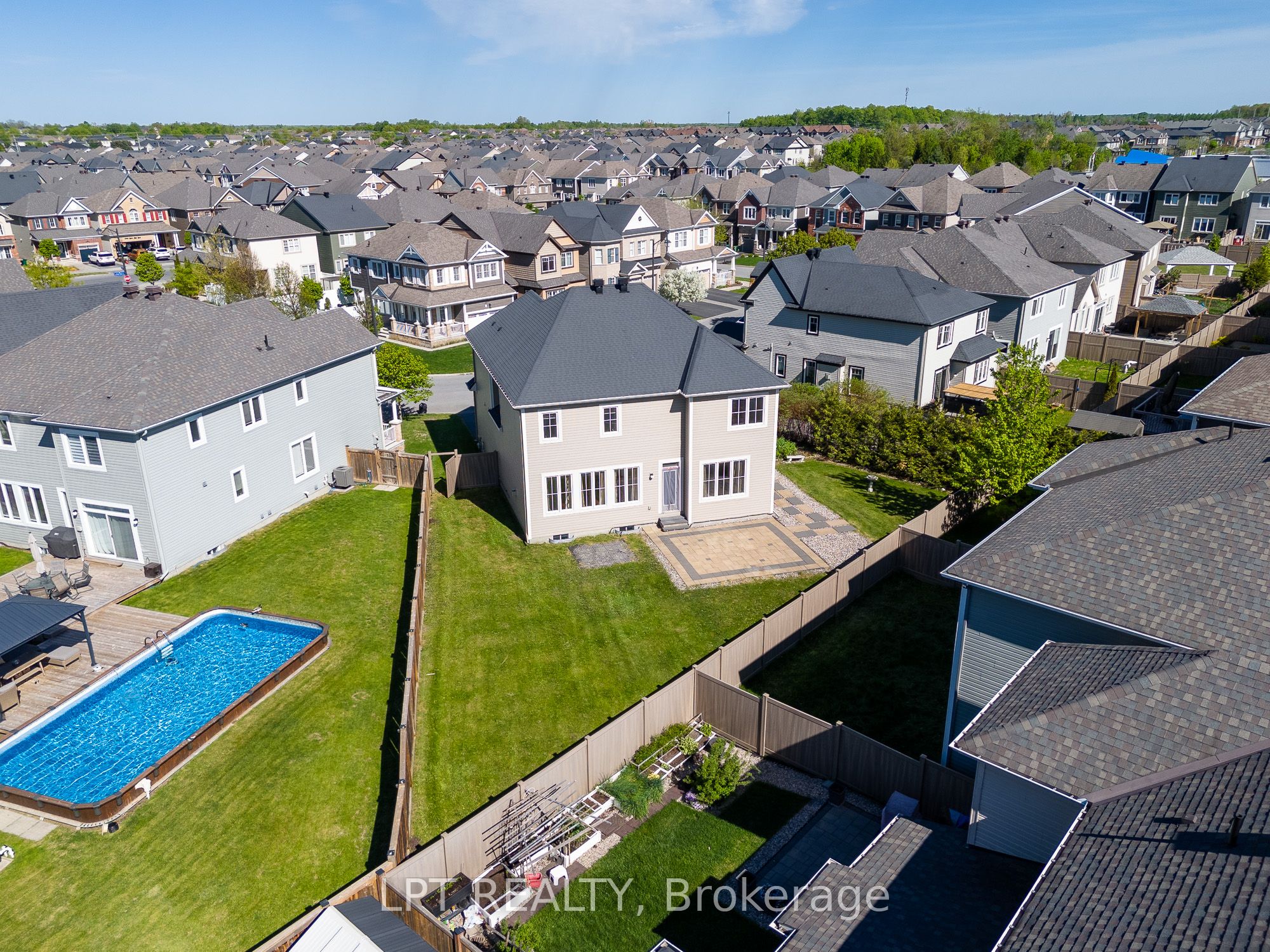 67 Bristling Crescent Property Photo 39