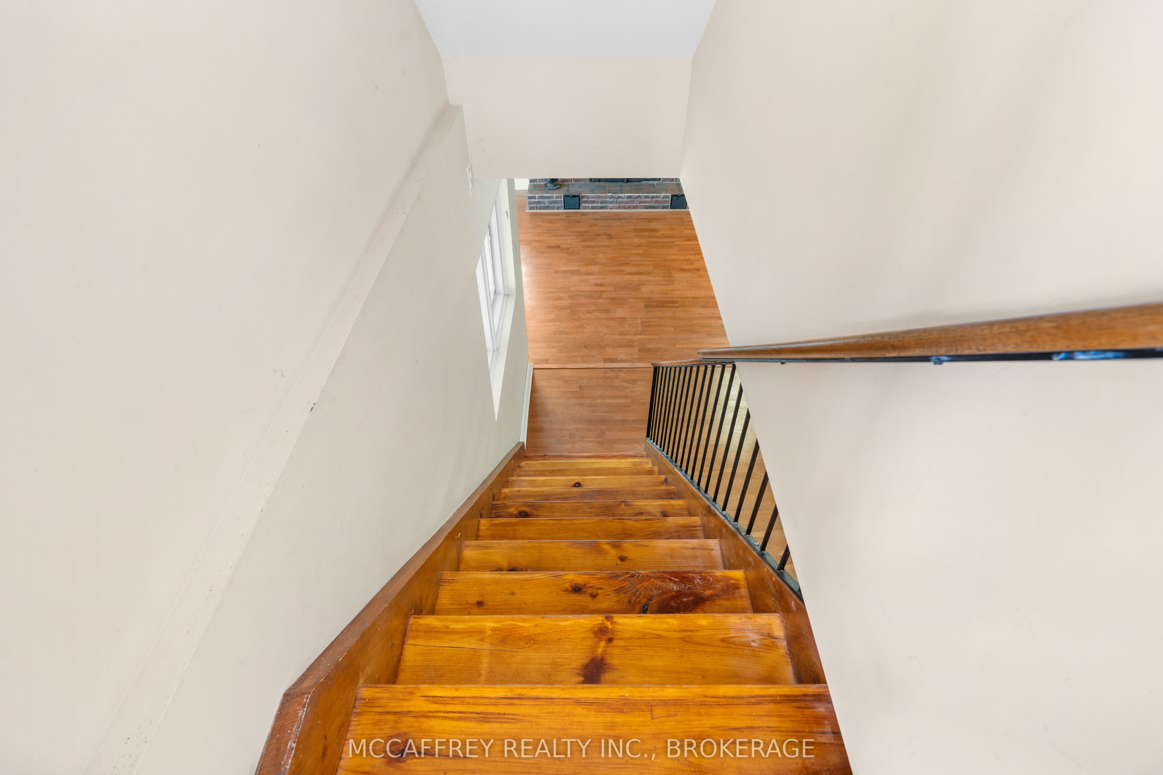 79 River Road Property Photo 29