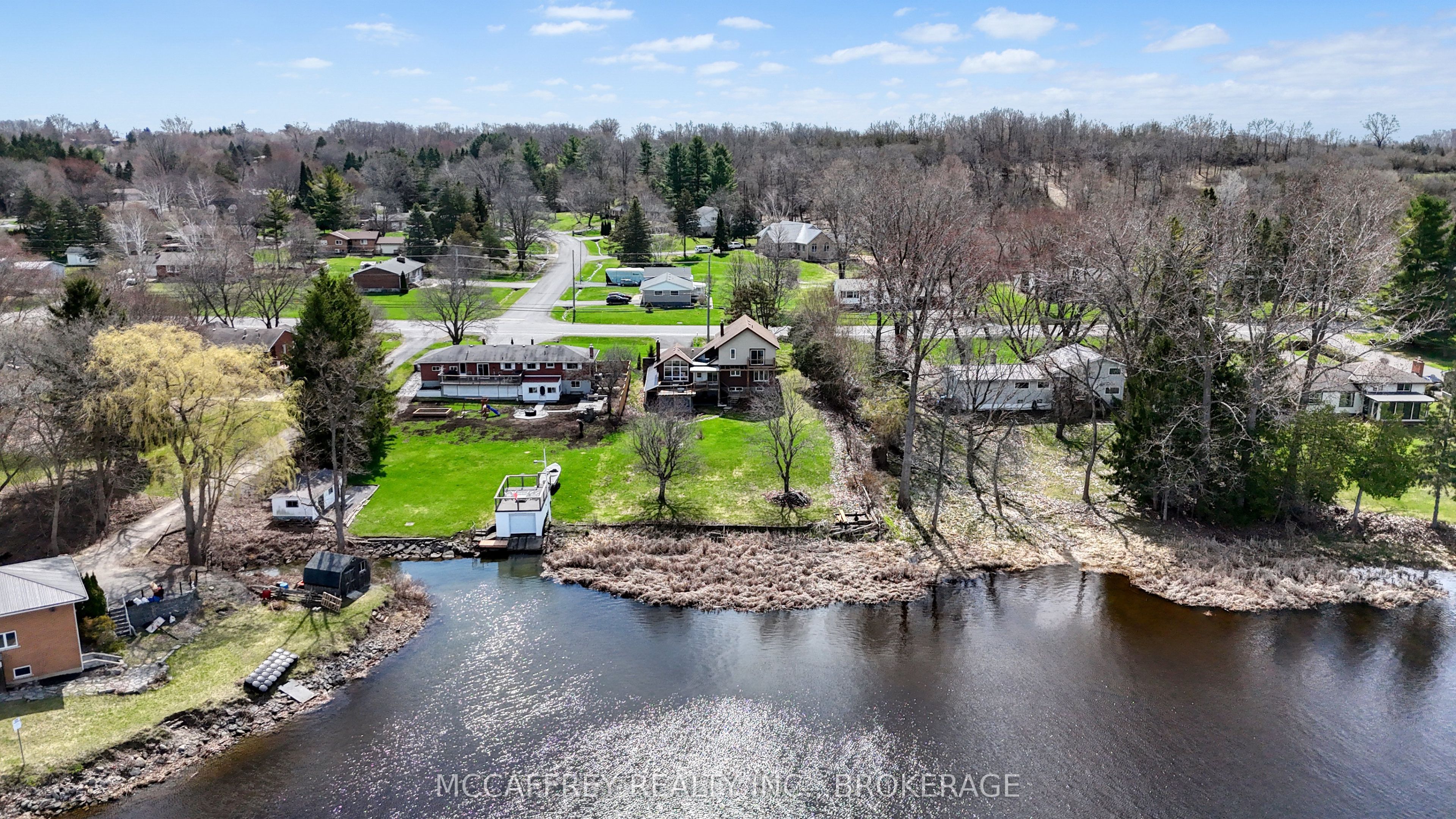 79 River Road Property Photo 43