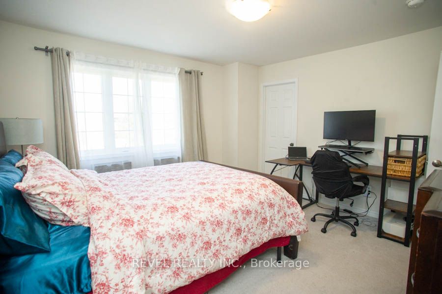 153 English Lane Property Photo 20