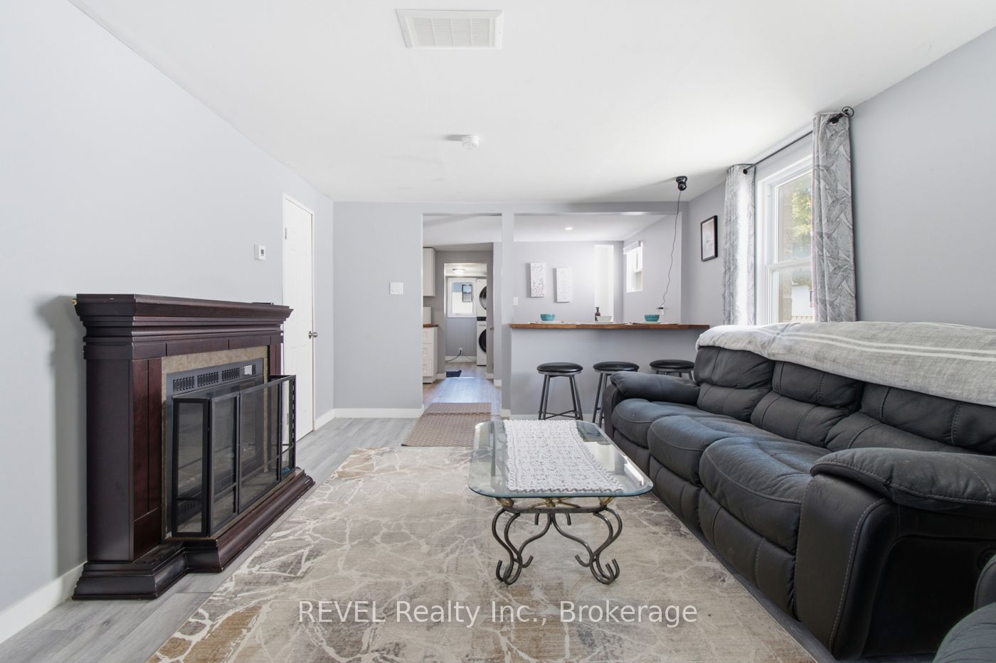 149 Knoll Street Property Photo 6