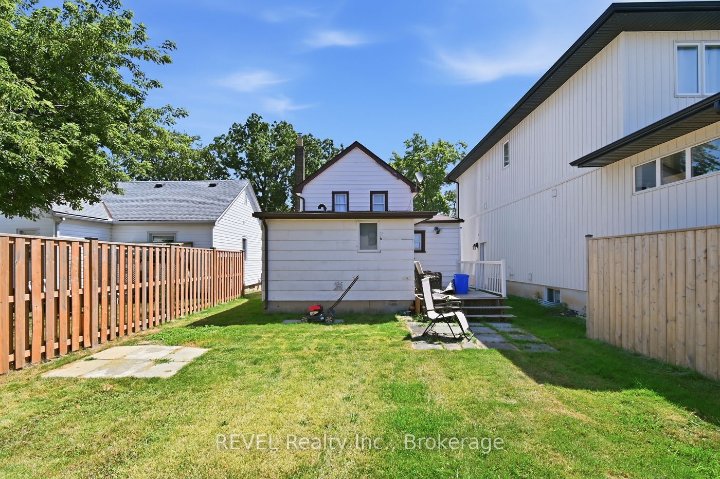 149 Knoll Street Property Photo 27