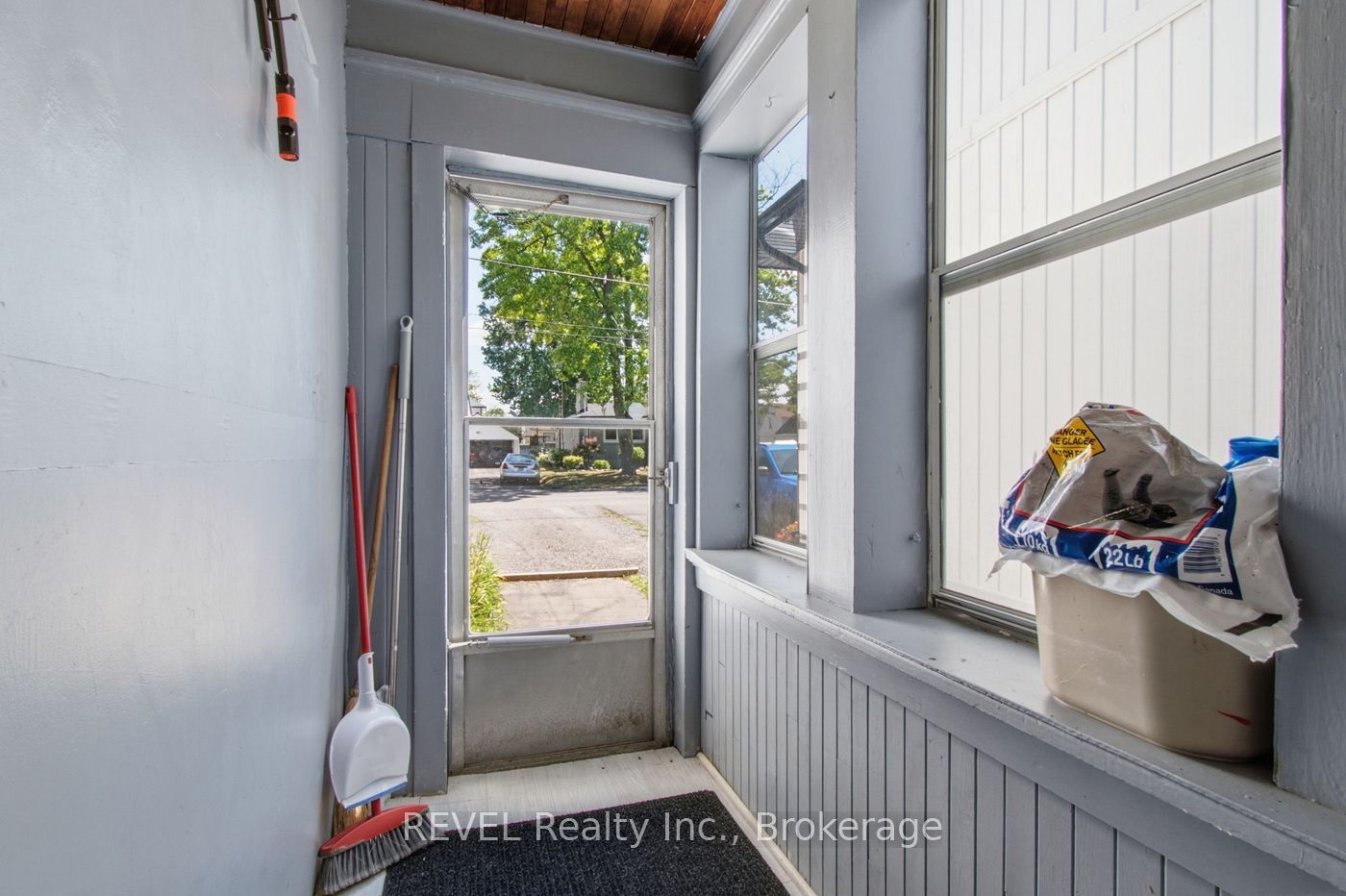 149 Knoll Street Property Photo 29