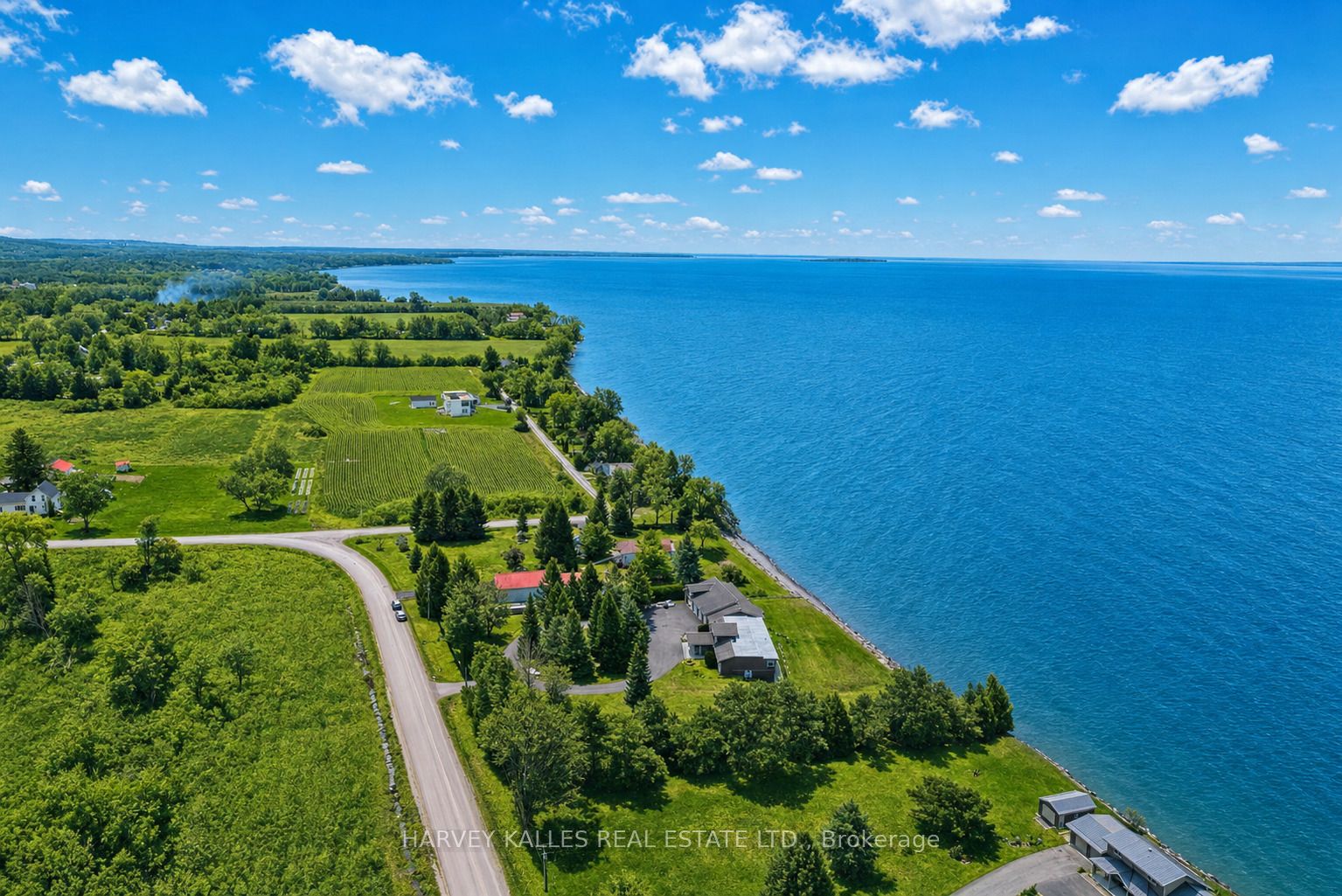431 Victoria Beach Road Property Photo 1