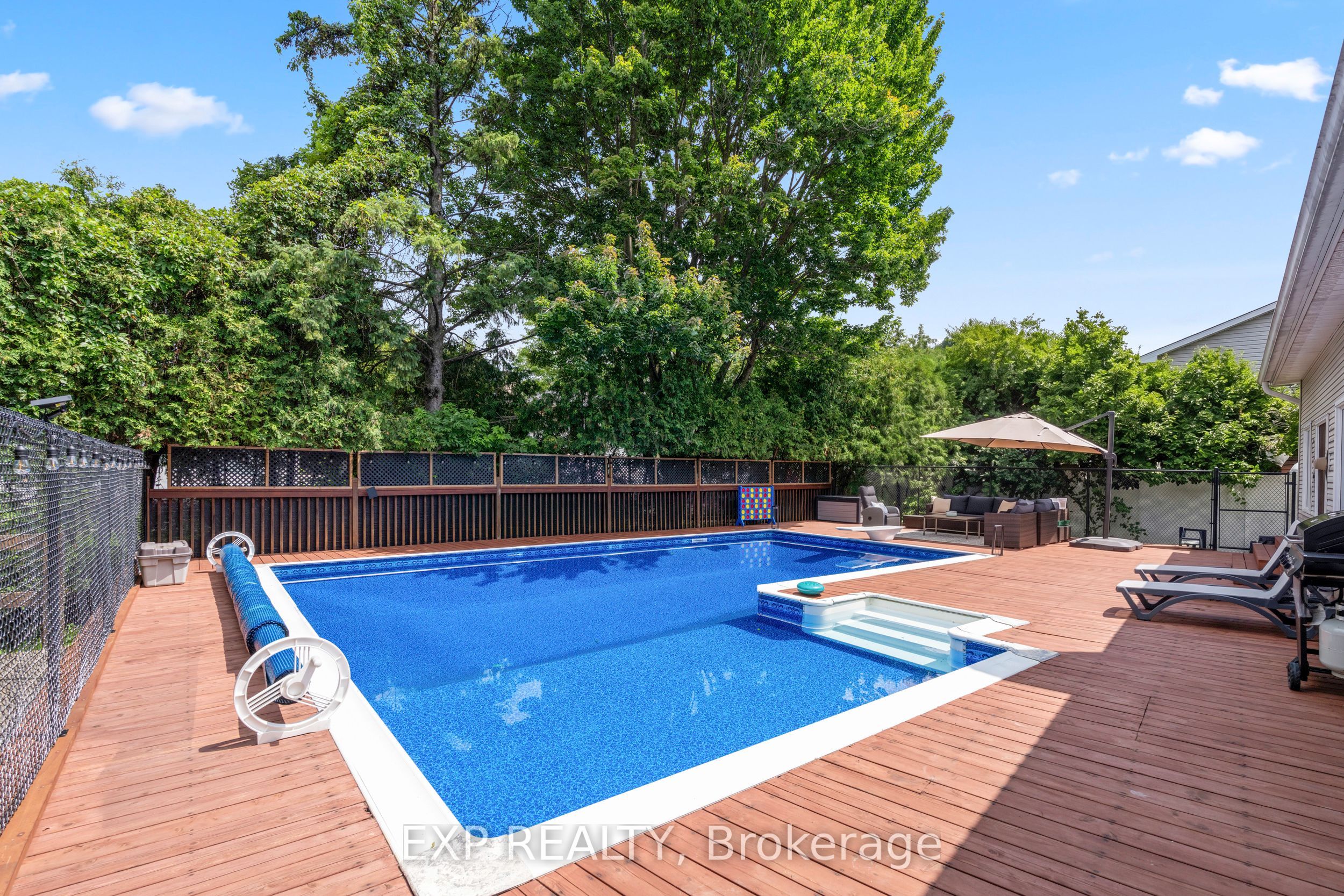 11 Roberta Crescent Property Photo 46