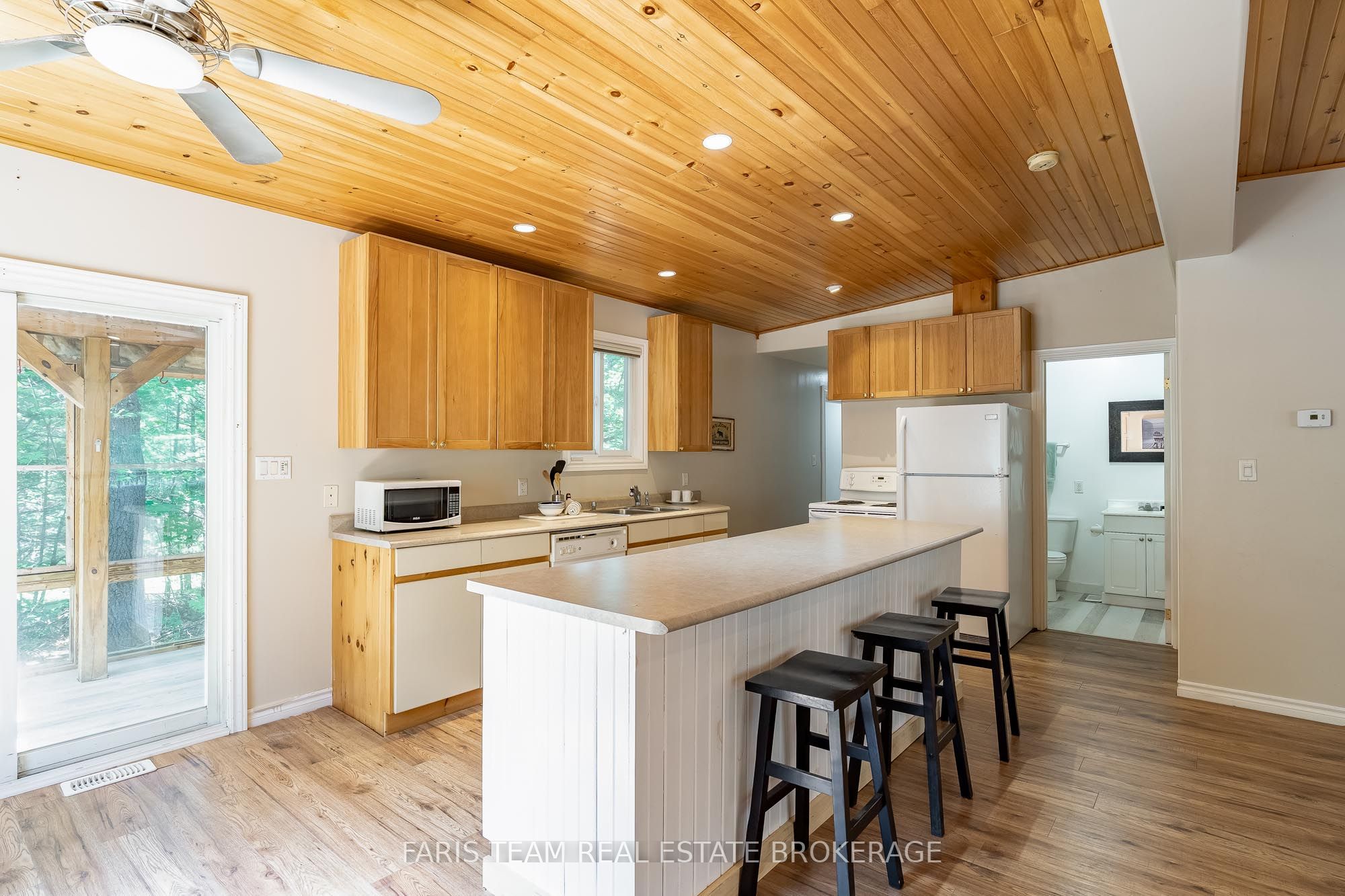 1226 Baseline Road Property Photo 6