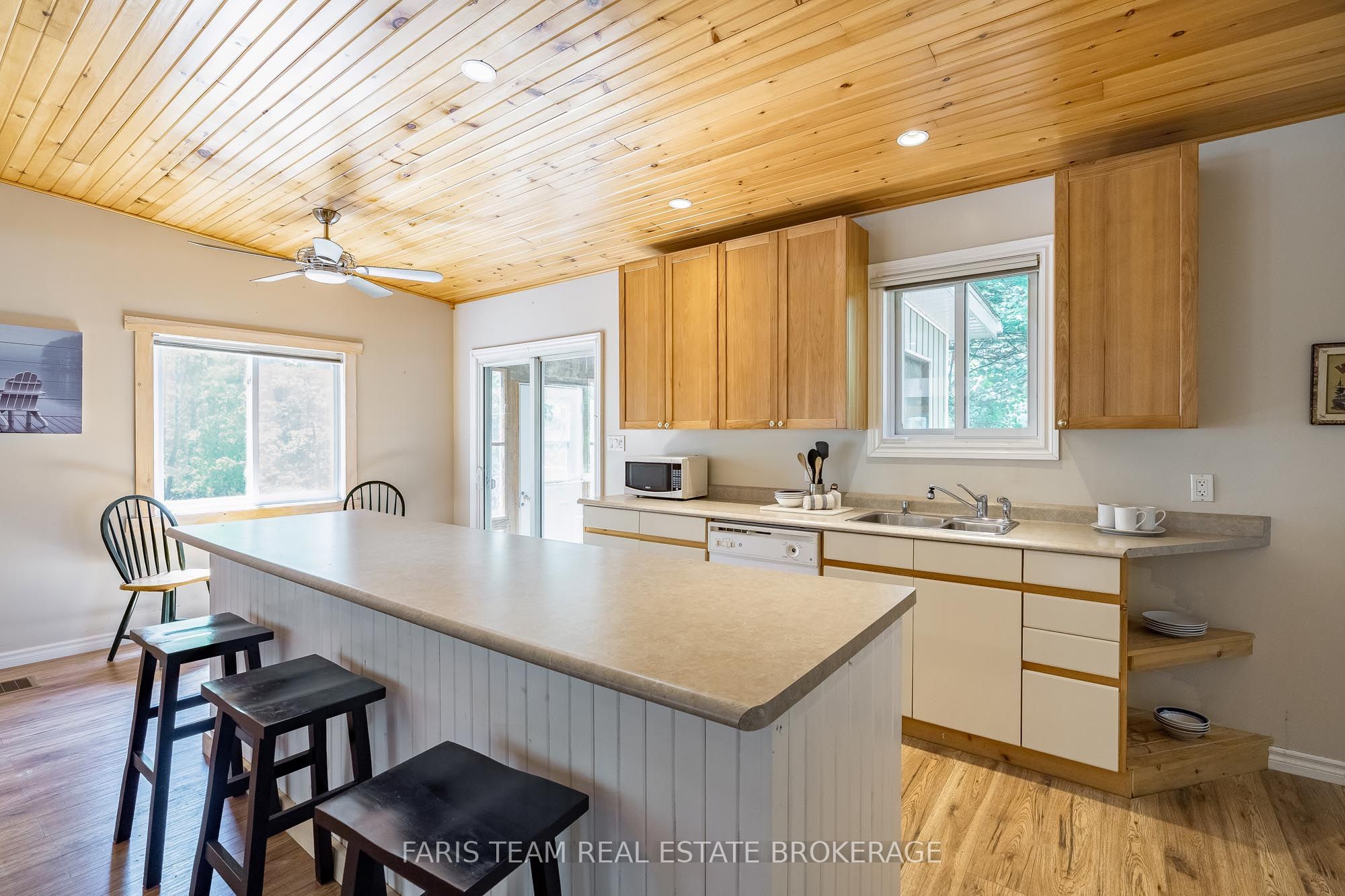 1226 Baseline Road Property Photo 7