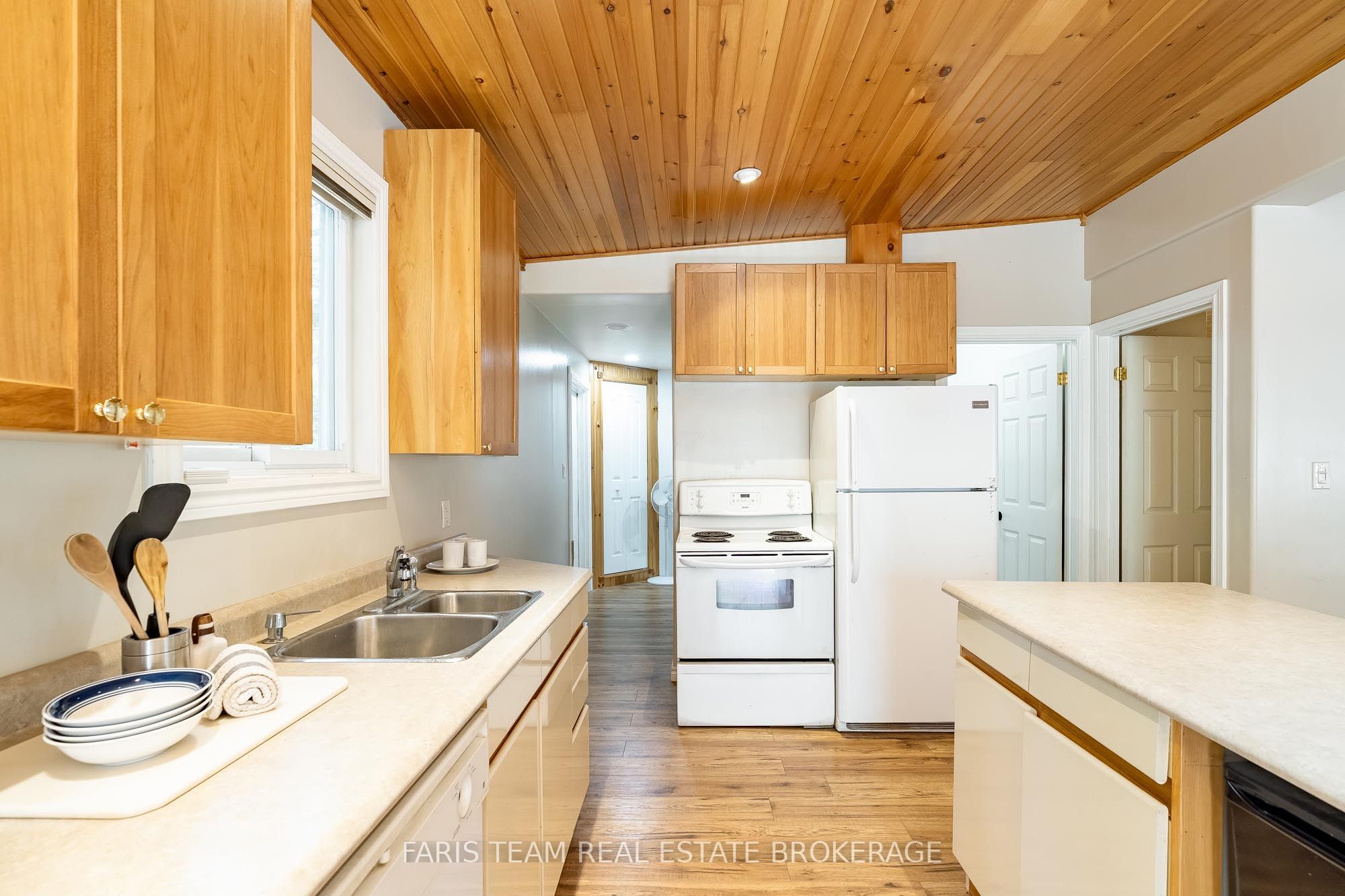 1226 Baseline Road Property Photo 9