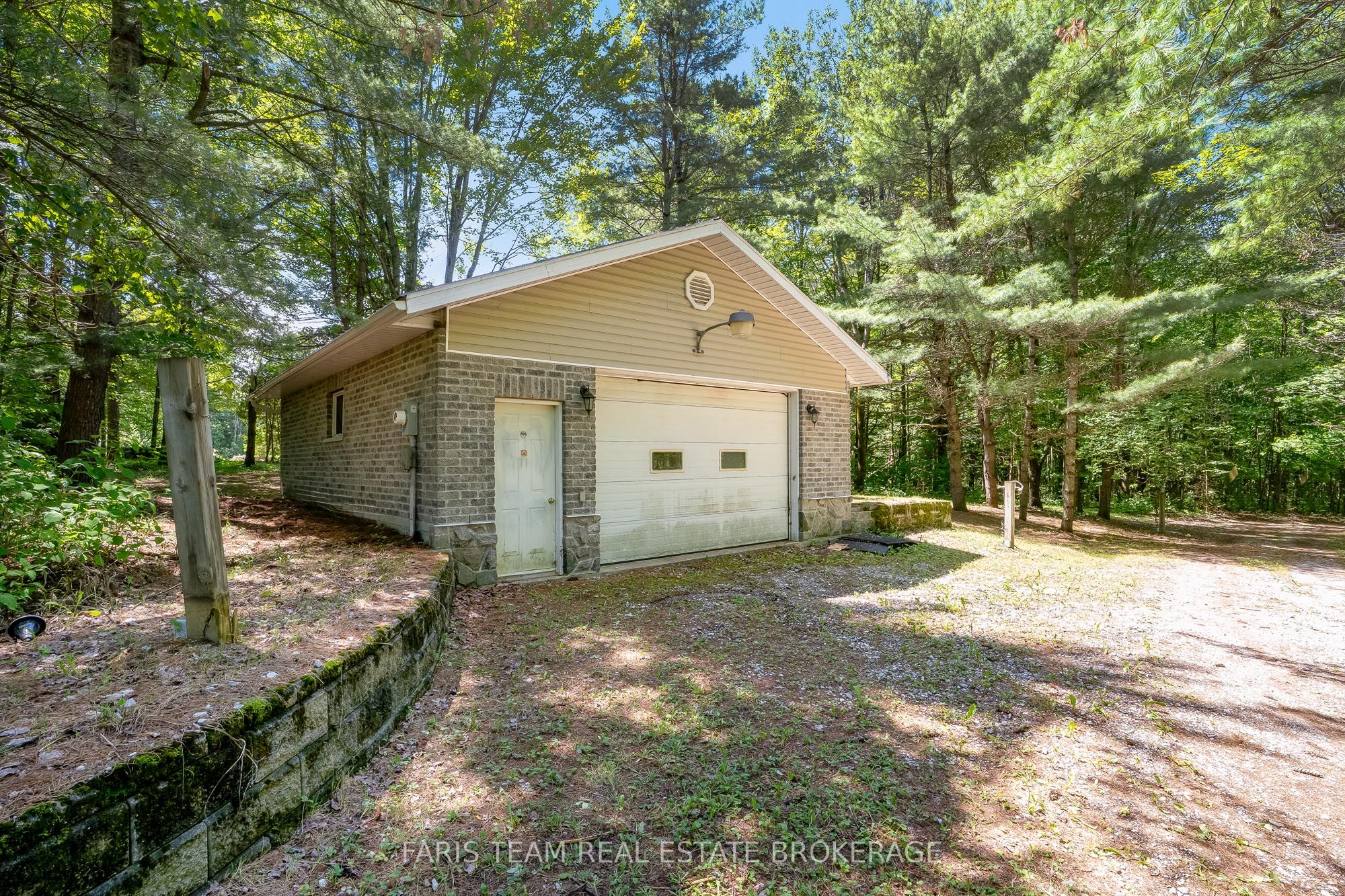 1226 Baseline Road Property Photo 34