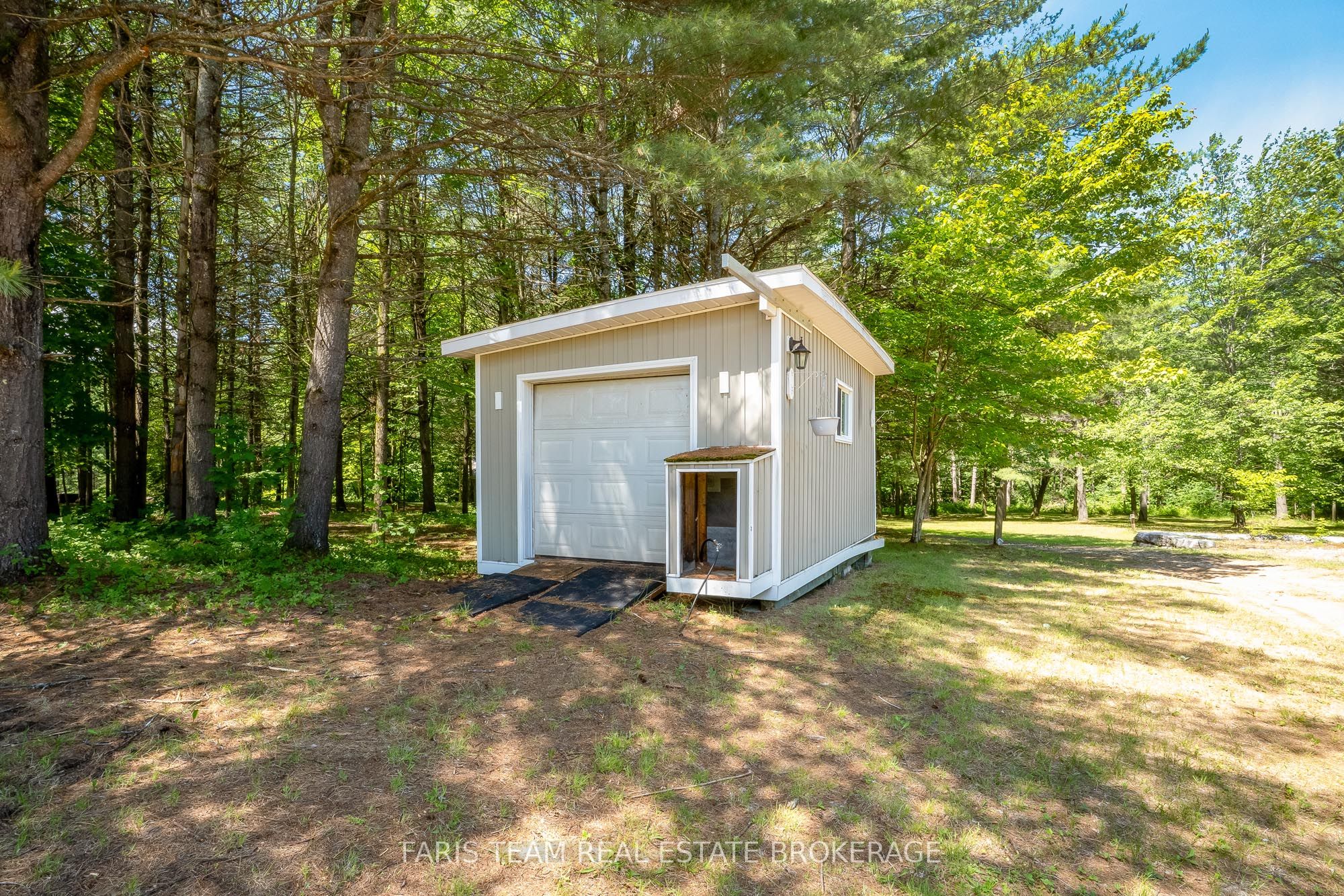 1226 Baseline Road Property Photo 35