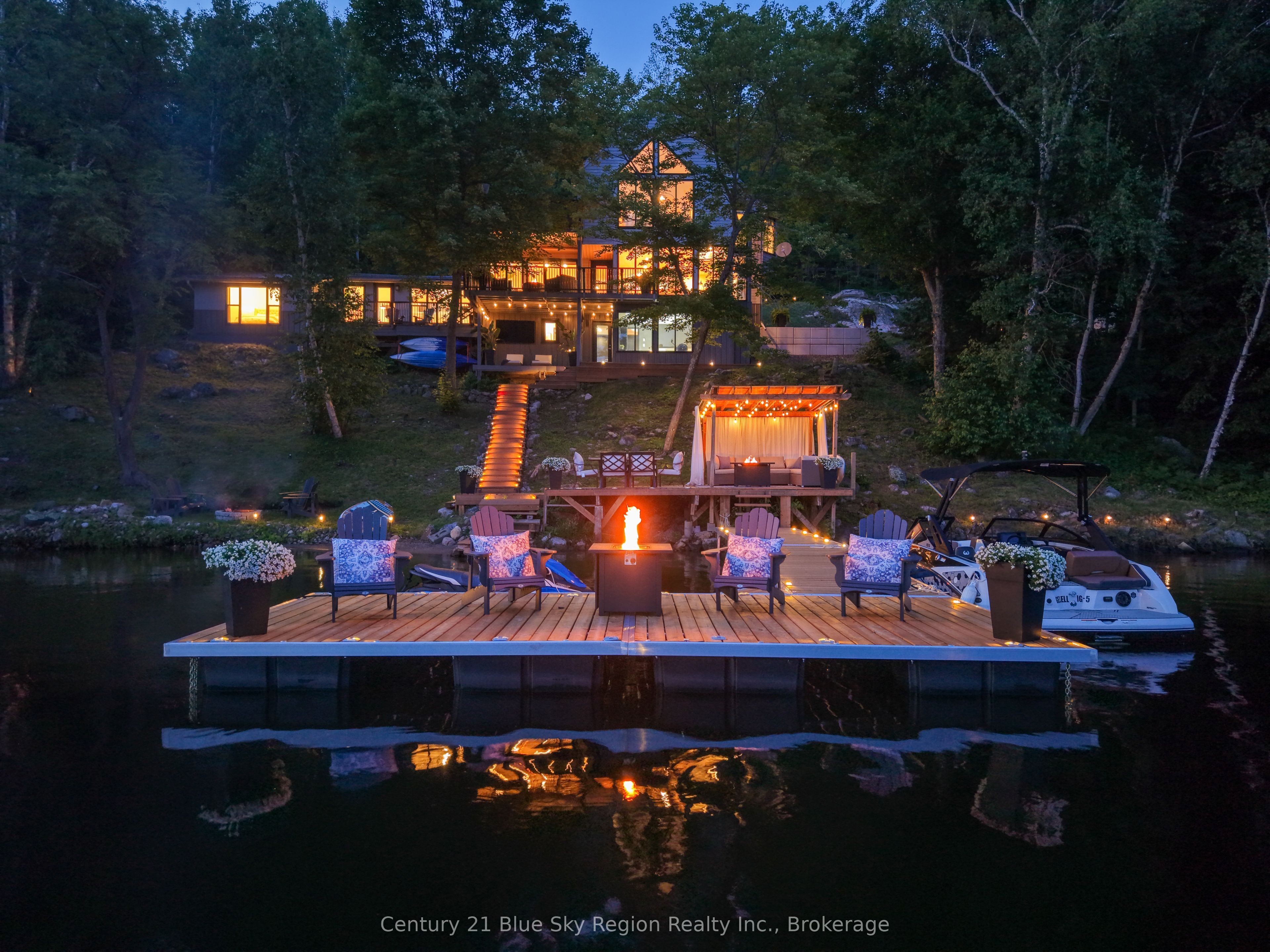 1543 Northshore Road Property Photo 1
