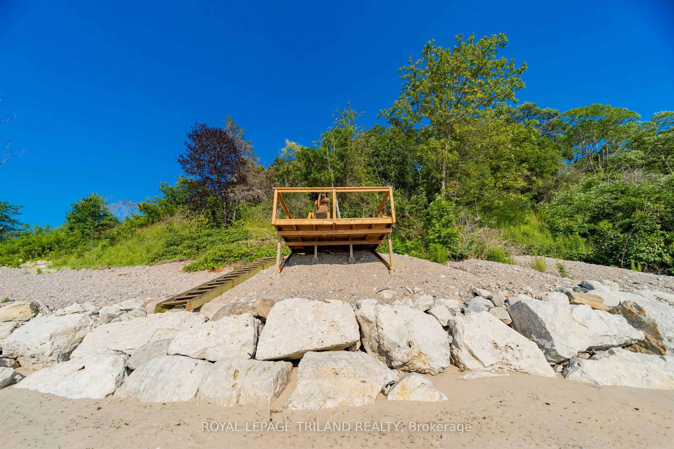 72443 Bluewater Highway Property Photo 10