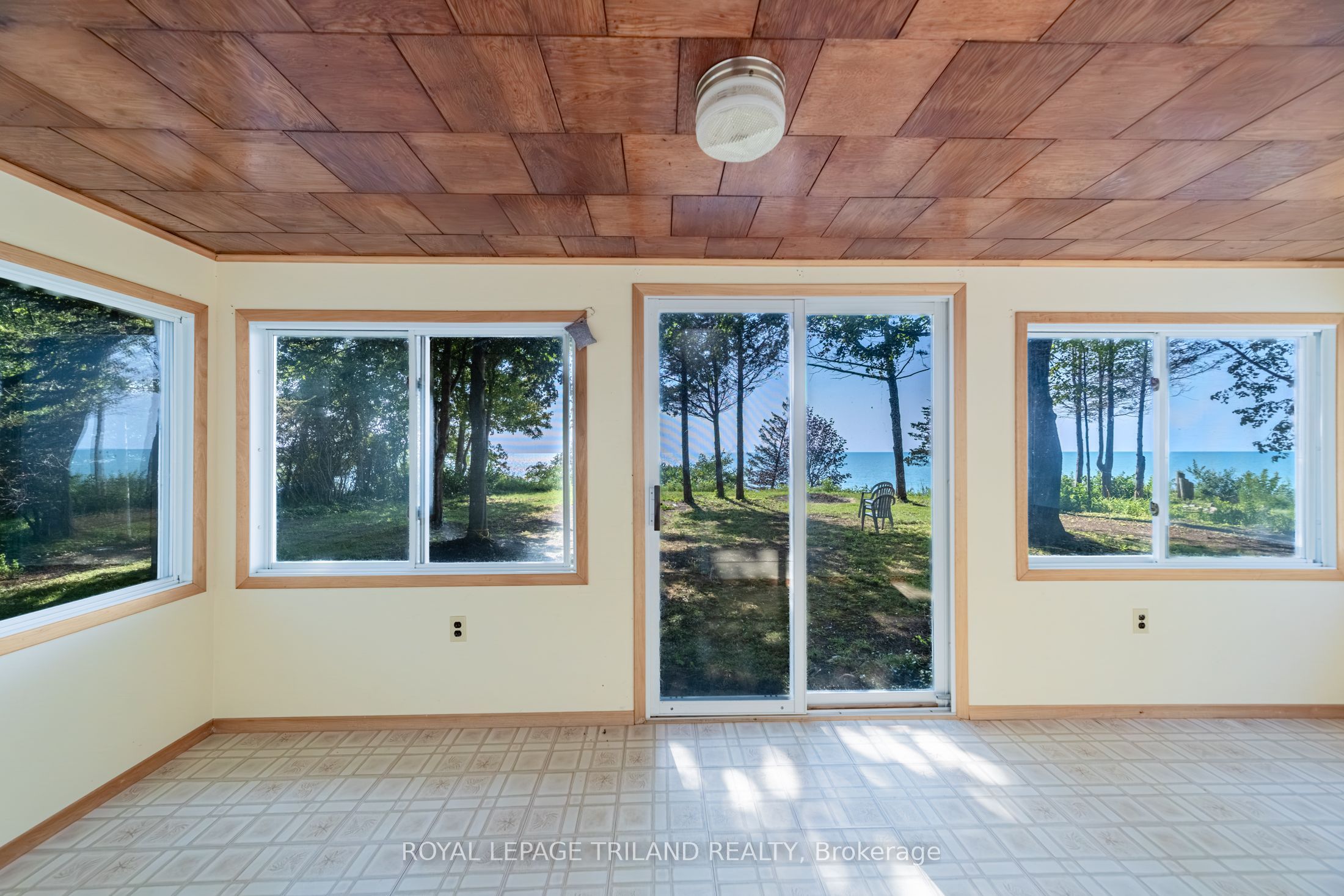 72443 Bluewater Highway Property Photo 17