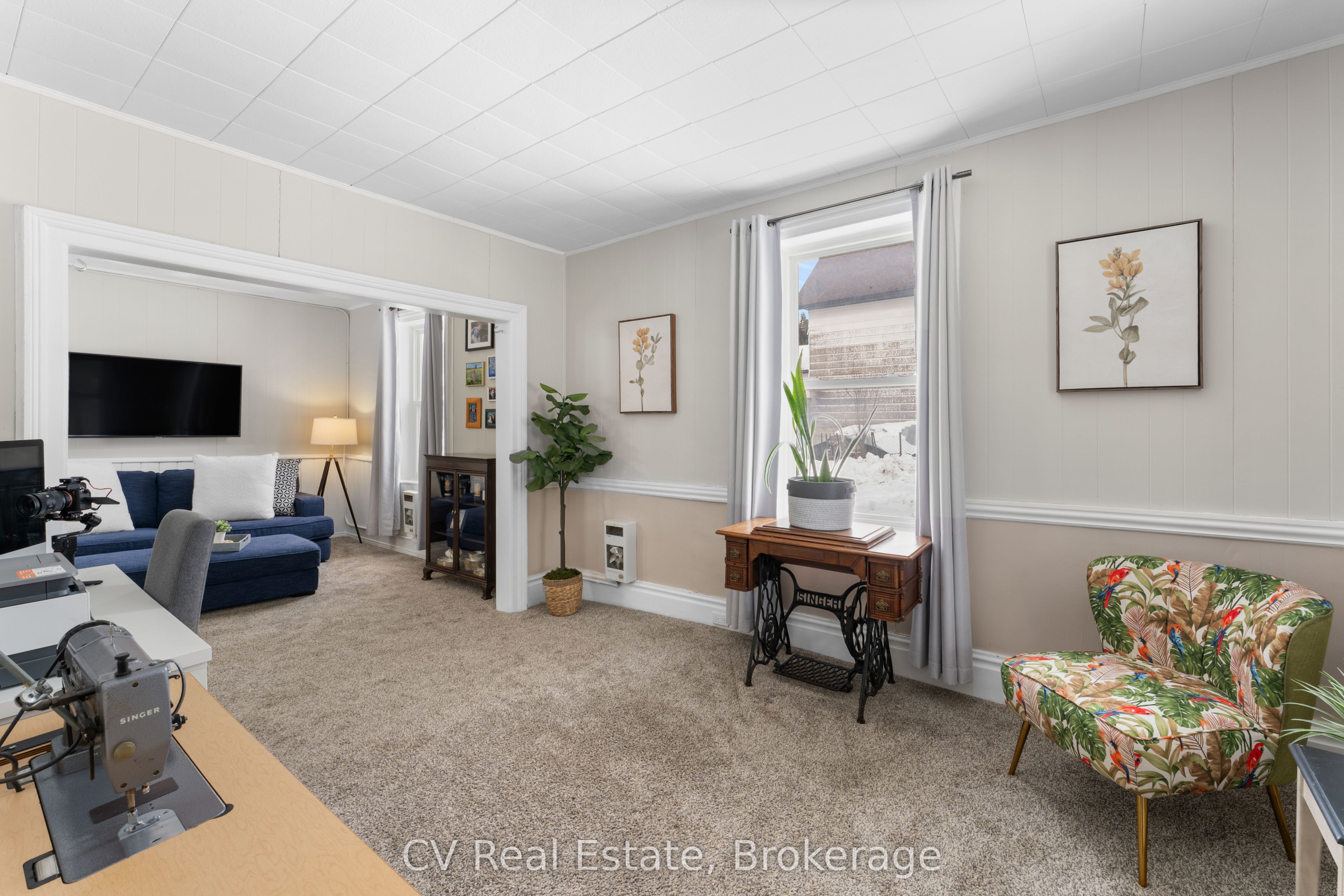 33 John Street Property Photo 6