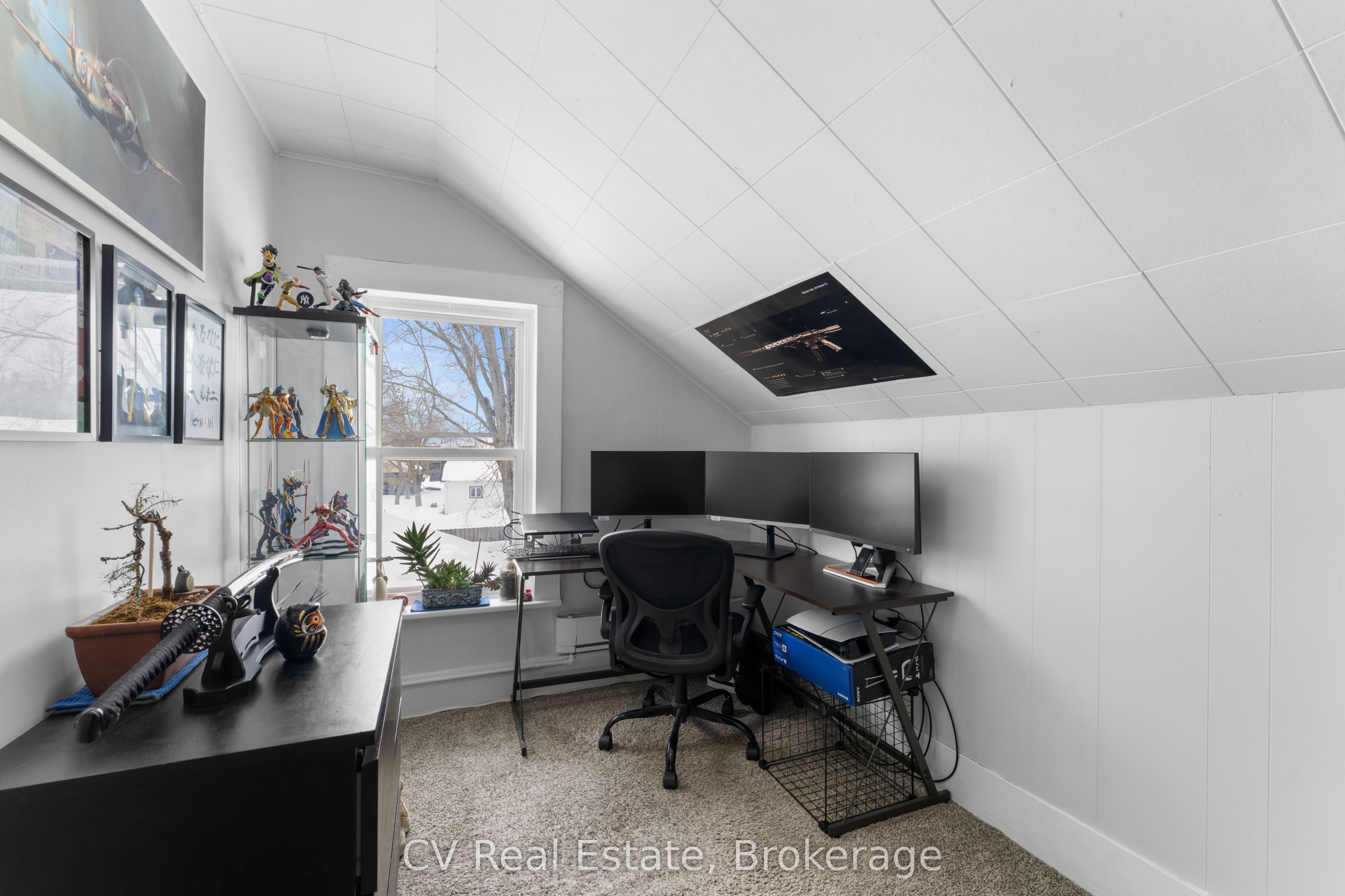 33 John Street Property Photo 19