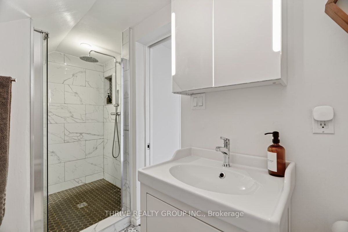25 Elm Street Property Photo 27