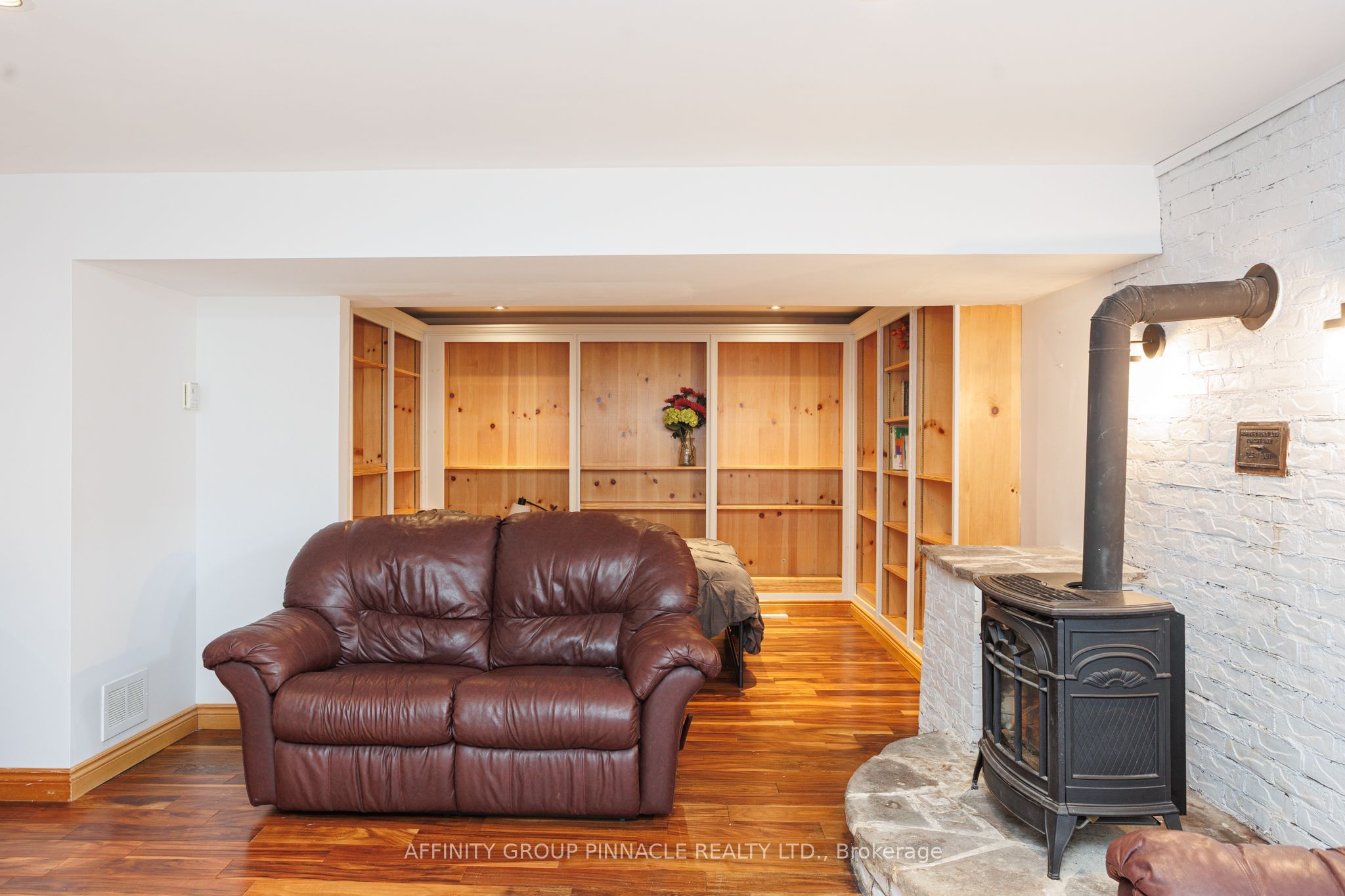 77 Sanderling Crescent Property Photo 36