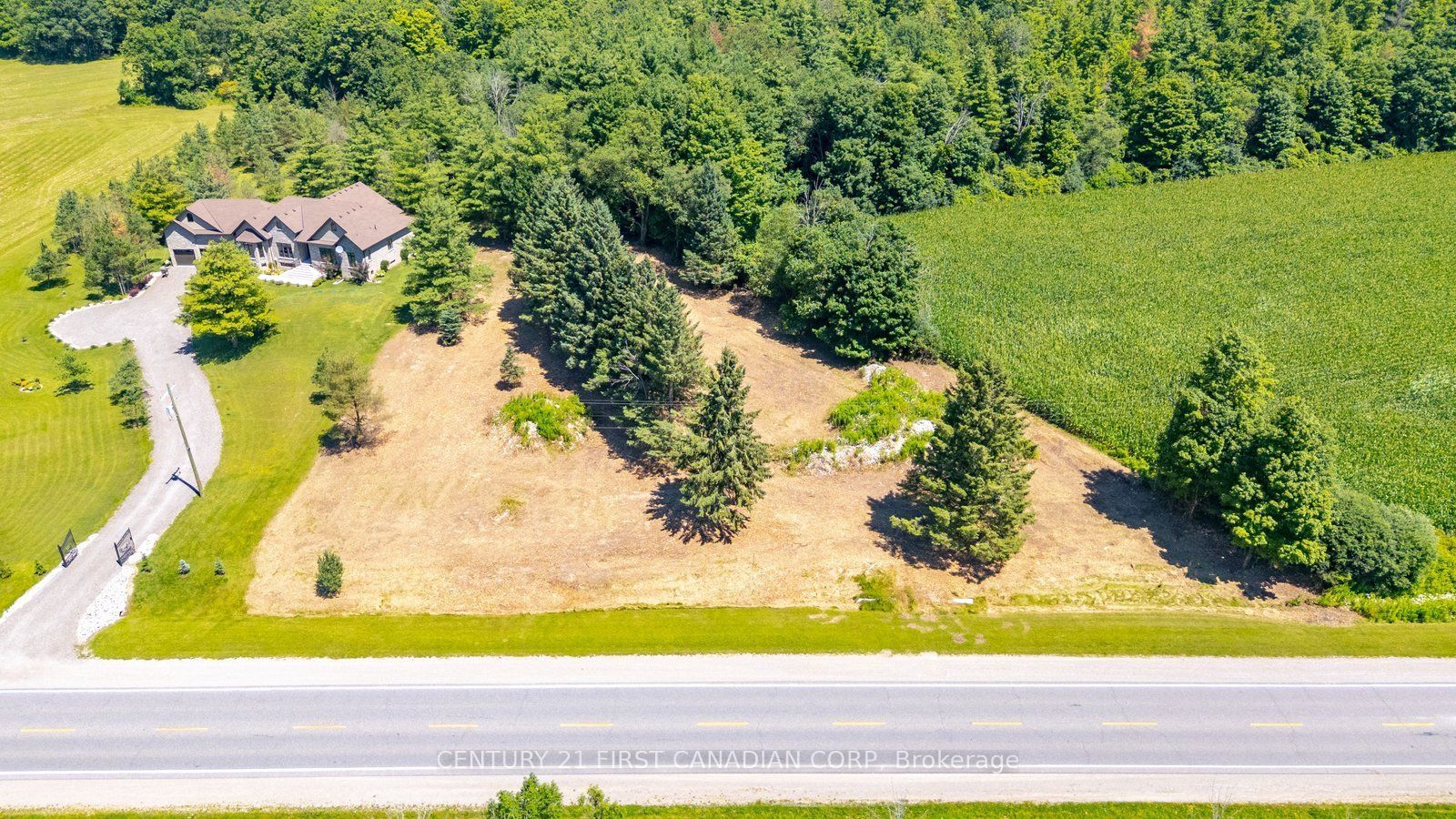 978 Highway 8 Highway Property Photo 1