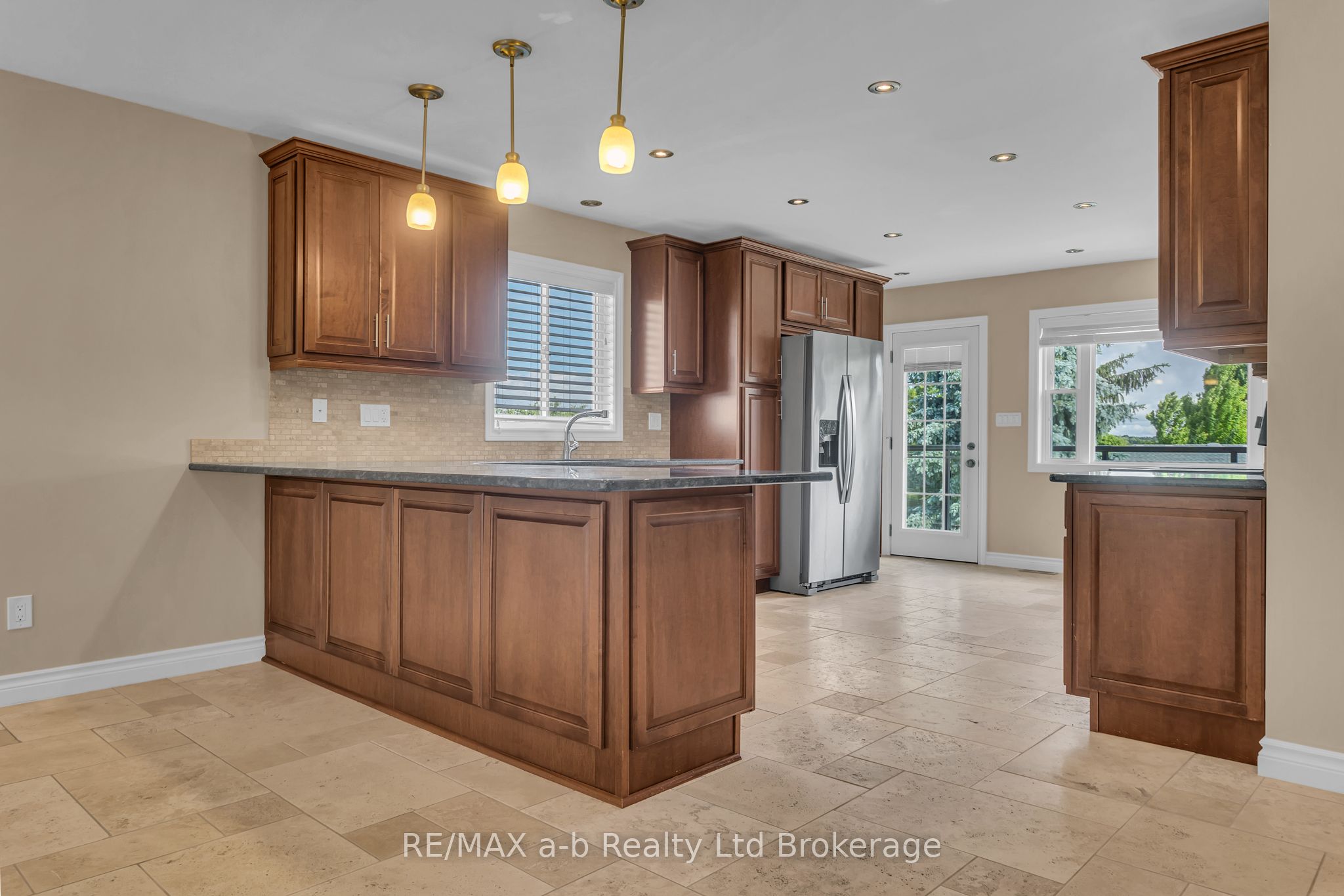 54 Pebble Beach Court Property Photo 9
