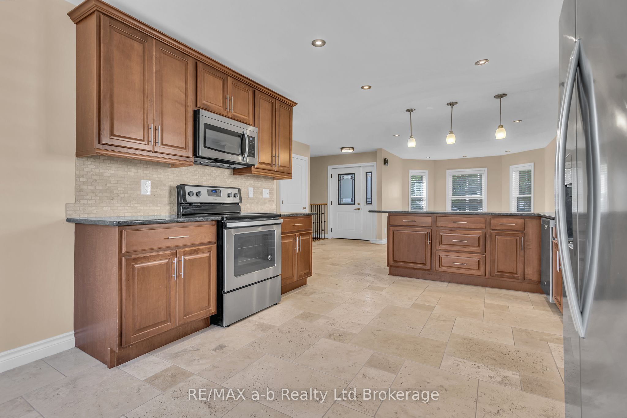 54 Pebble Beach Court Property Photo 10