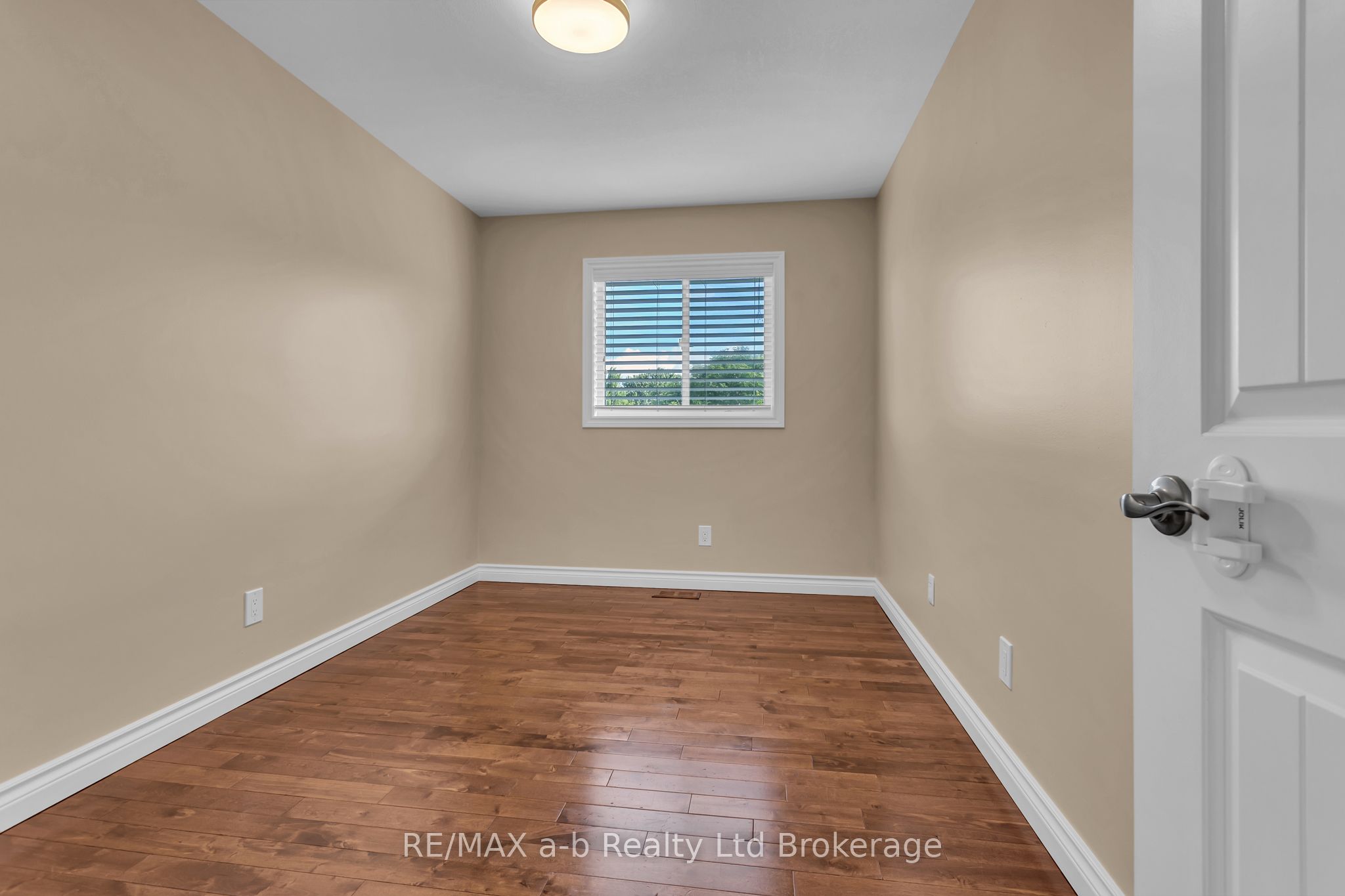 54 Pebble Beach Court Property Photo 15