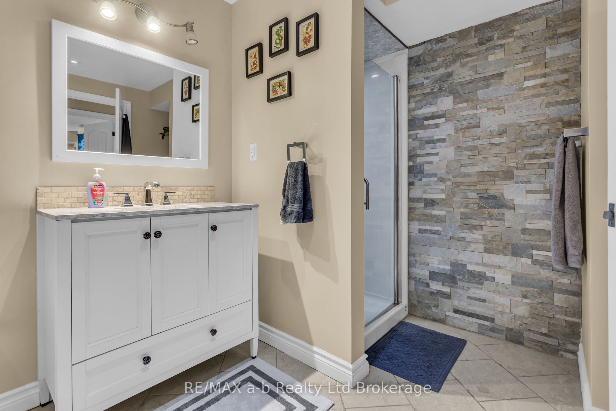 54 Pebble Beach Court Property Photo 25
