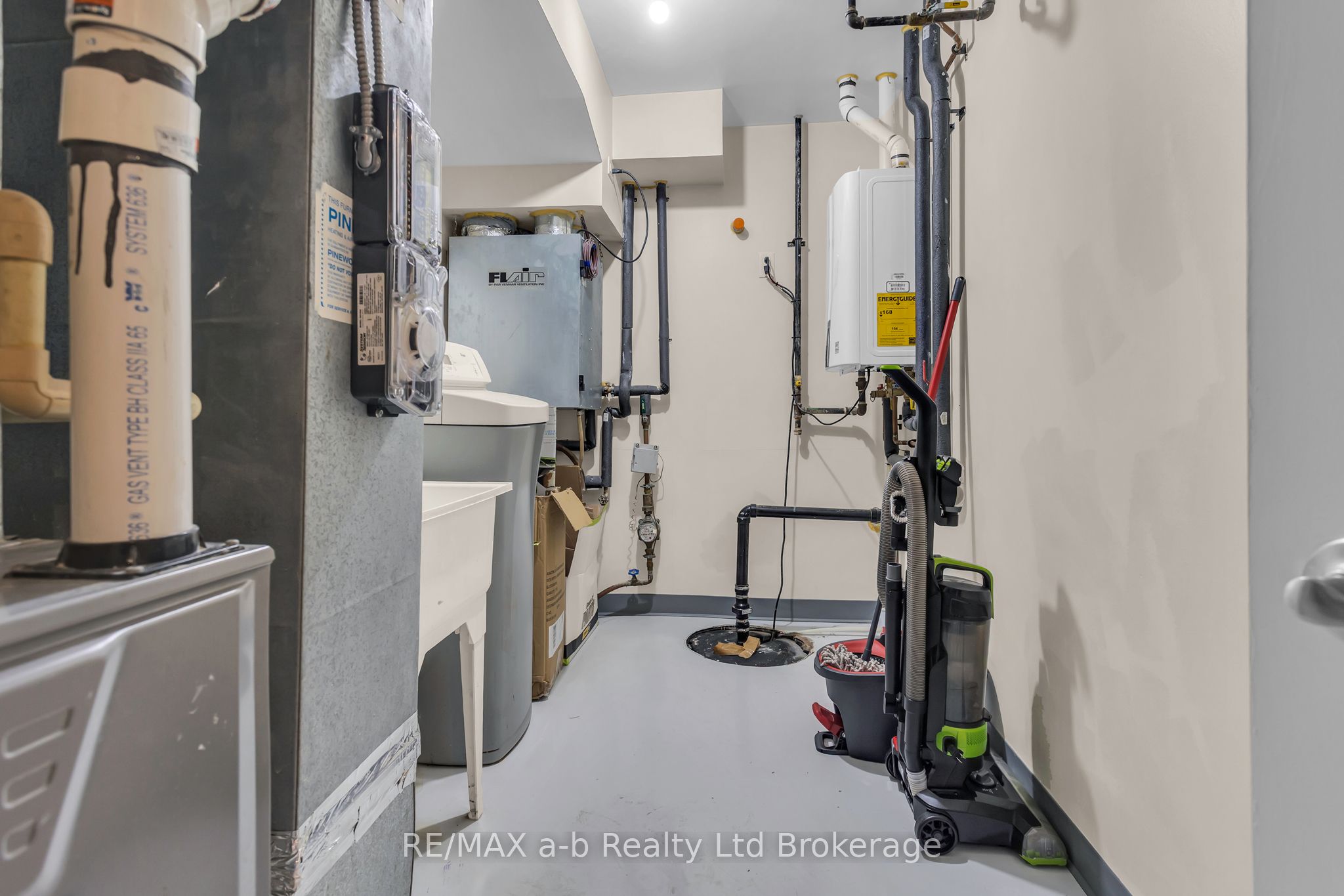 54 Pebble Beach Court Property Photo 29